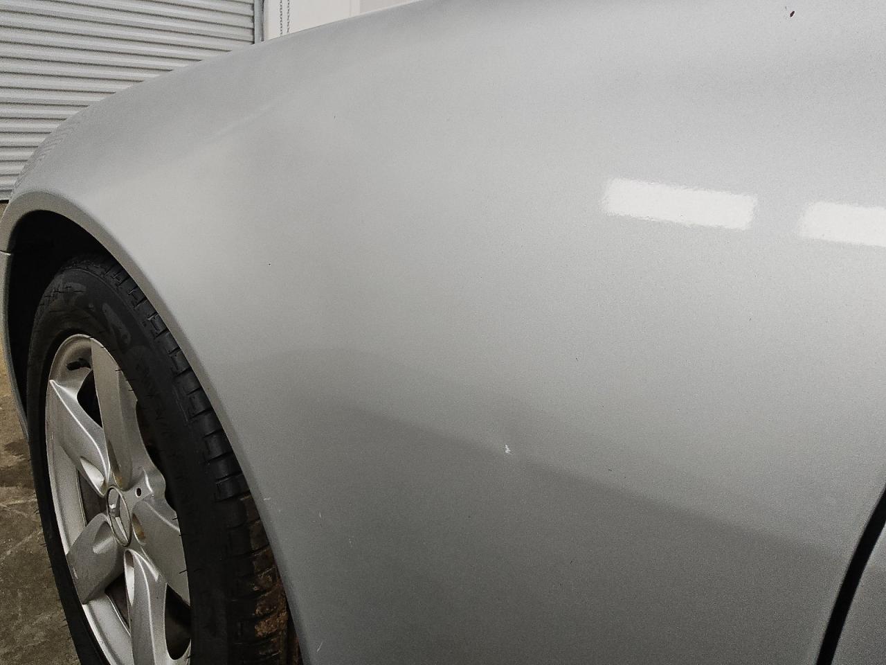 2006 Mercedes-benz Slk 280 Silver vin: WDBWK54F66F129591 Damage: Left Front Fender, Dent(S) W/ Paint Dmg, 1 To 2 Inches