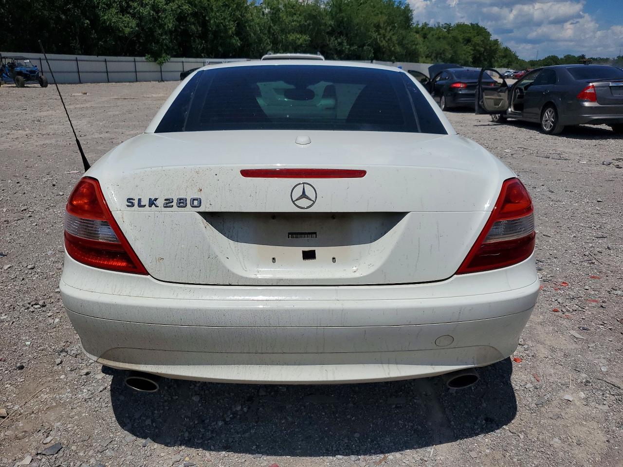 2007 Mercedes-benz Slk 280 White vin: WDBWK54F67F157943