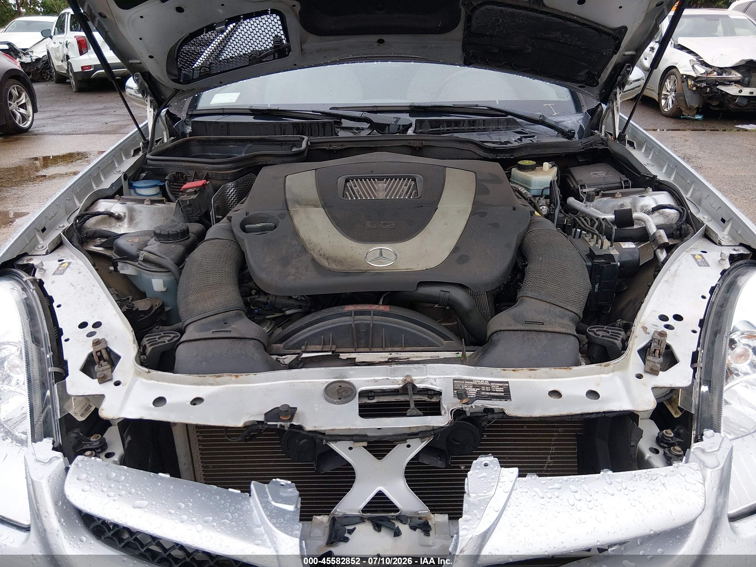 2009 Mercedes-benz Slk 300   Silver vin: WDBWK54F69F192646
