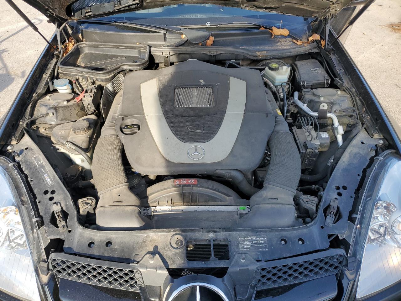 2009 Mercedes-benz Slk 300 Black vin: WDBWK54F69F202916