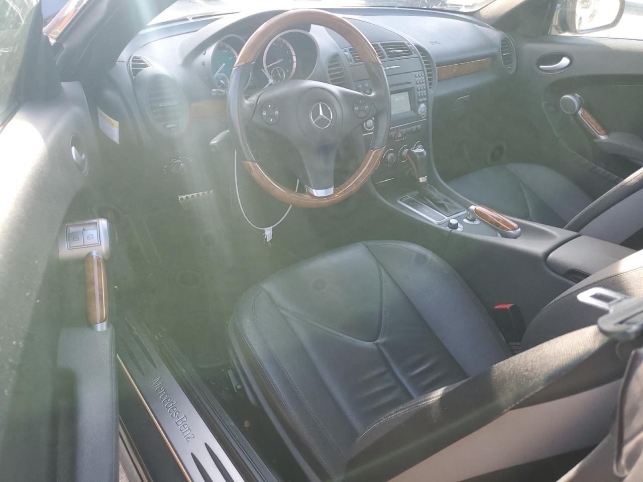 2009 Mercedes-benz Slk 300 Black vin: WDBWK54F69F202916