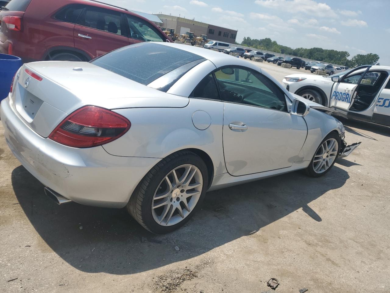 2009 Mercedes-benz Slk 300 Silver vin: WDBWK54F69F208439