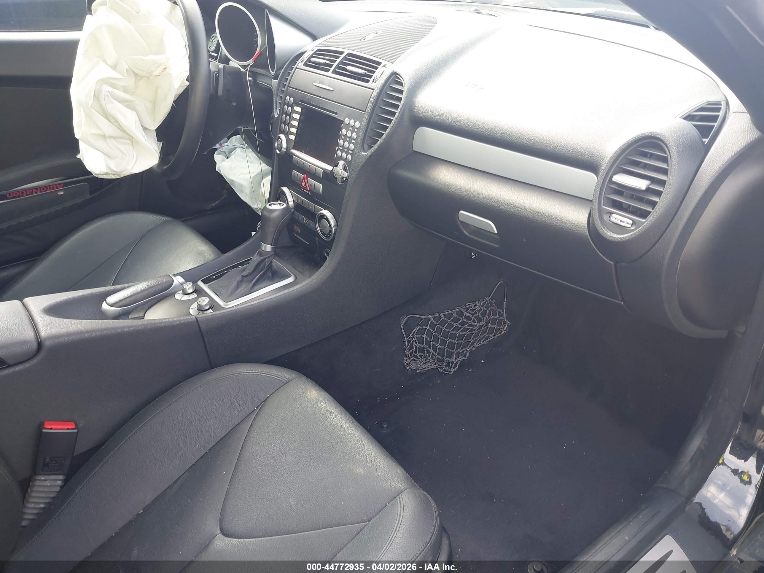 2007 Mercedes-benz Slk 280   Black vin: WDBWK54F77F142206