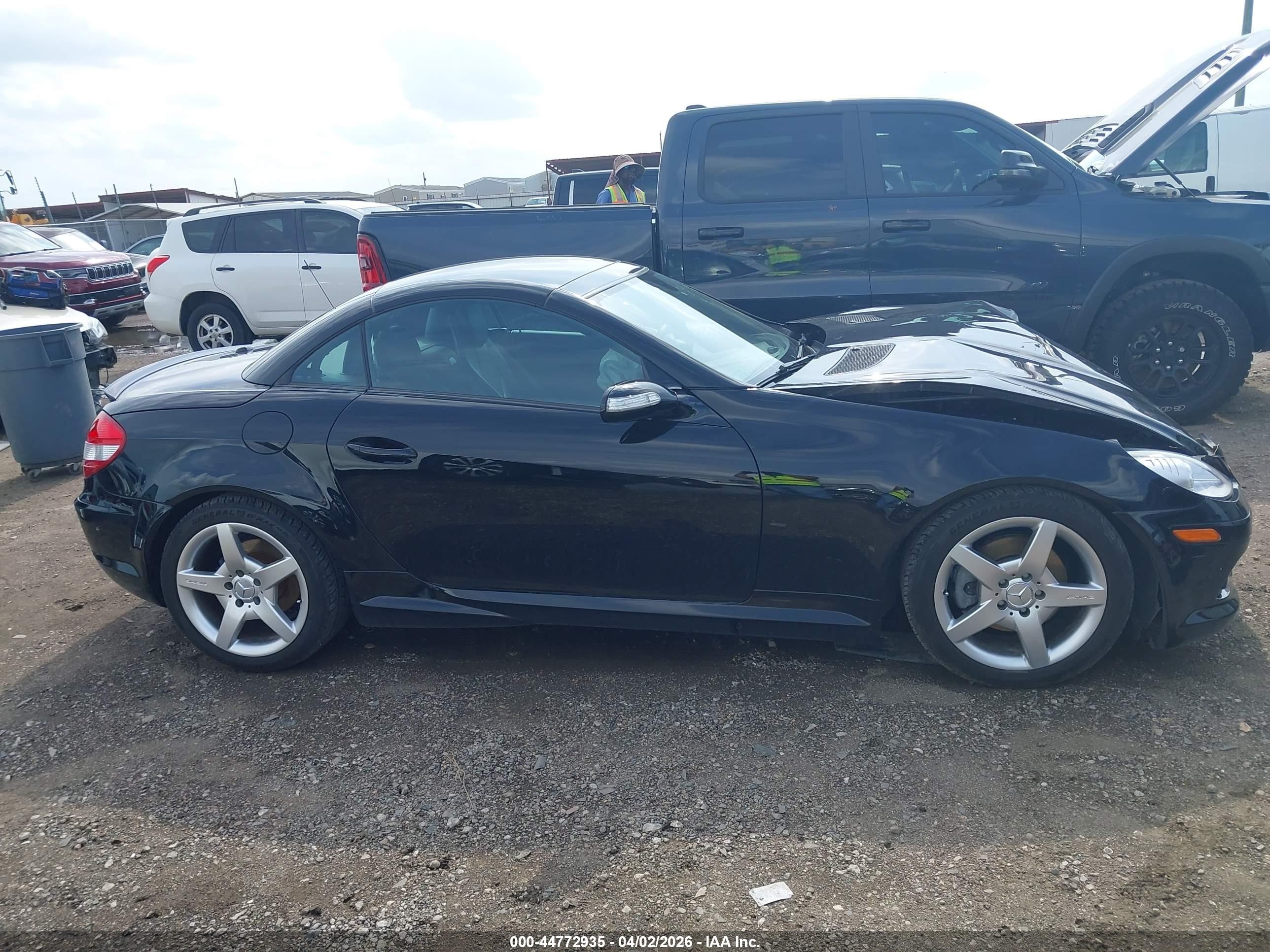 2007 Mercedes-benz Slk 280   Black vin: WDBWK54F77F142206