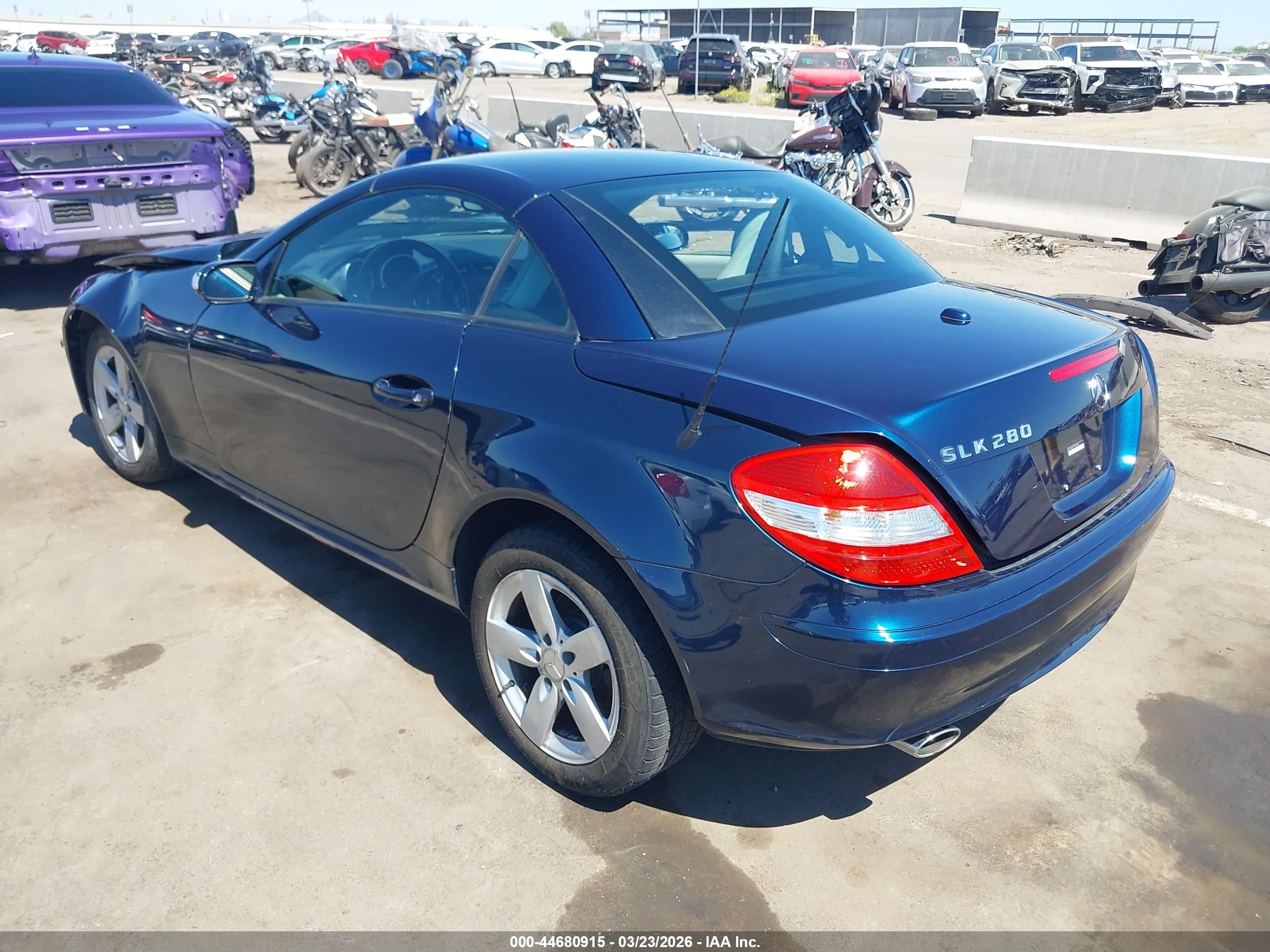 2007 Mercedes-benz Slk 280   Blue vin: WDBWK54F77F149673