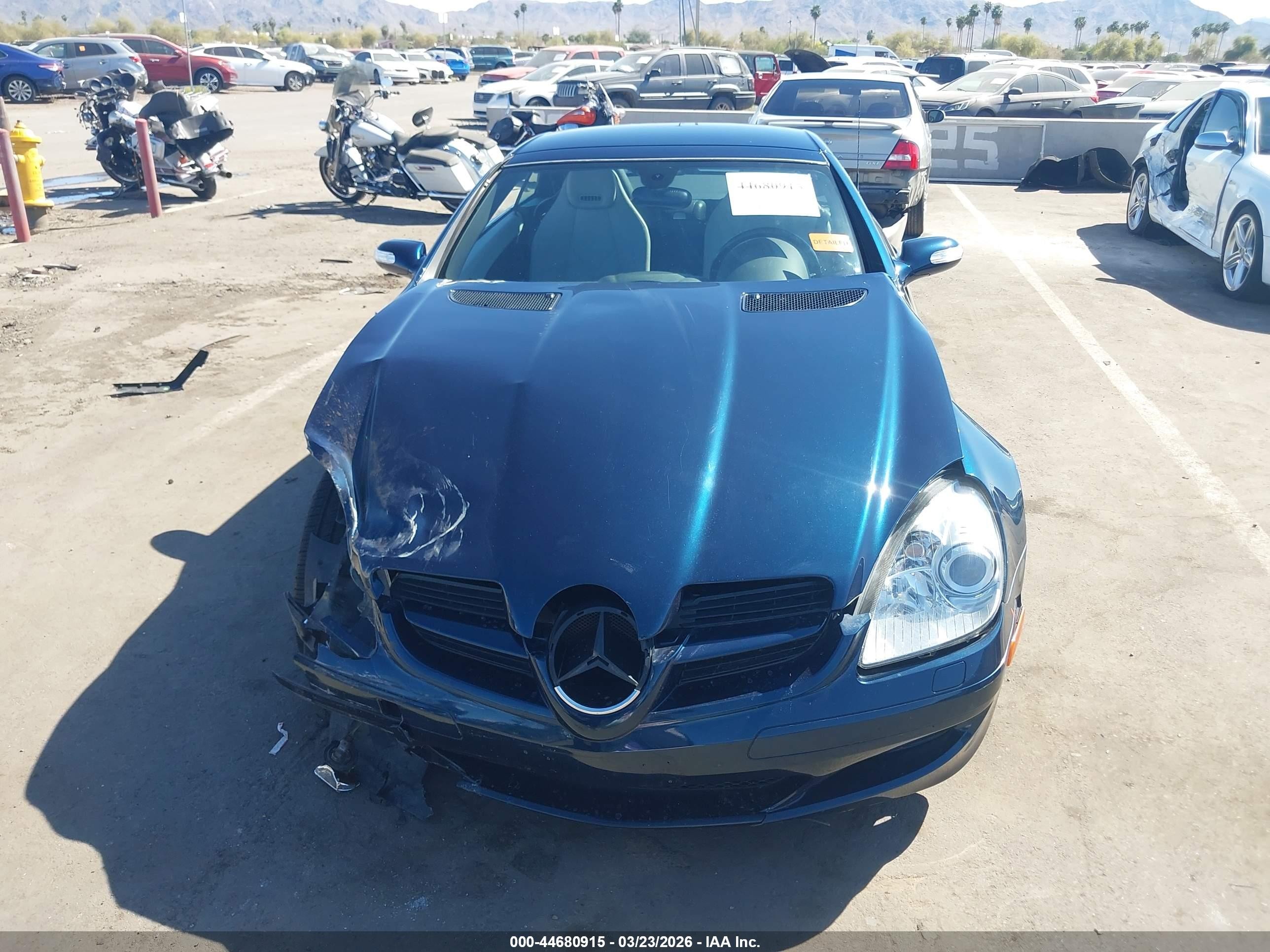 2007 Mercedes-benz Slk 280   Blue vin: WDBWK54F77F149673