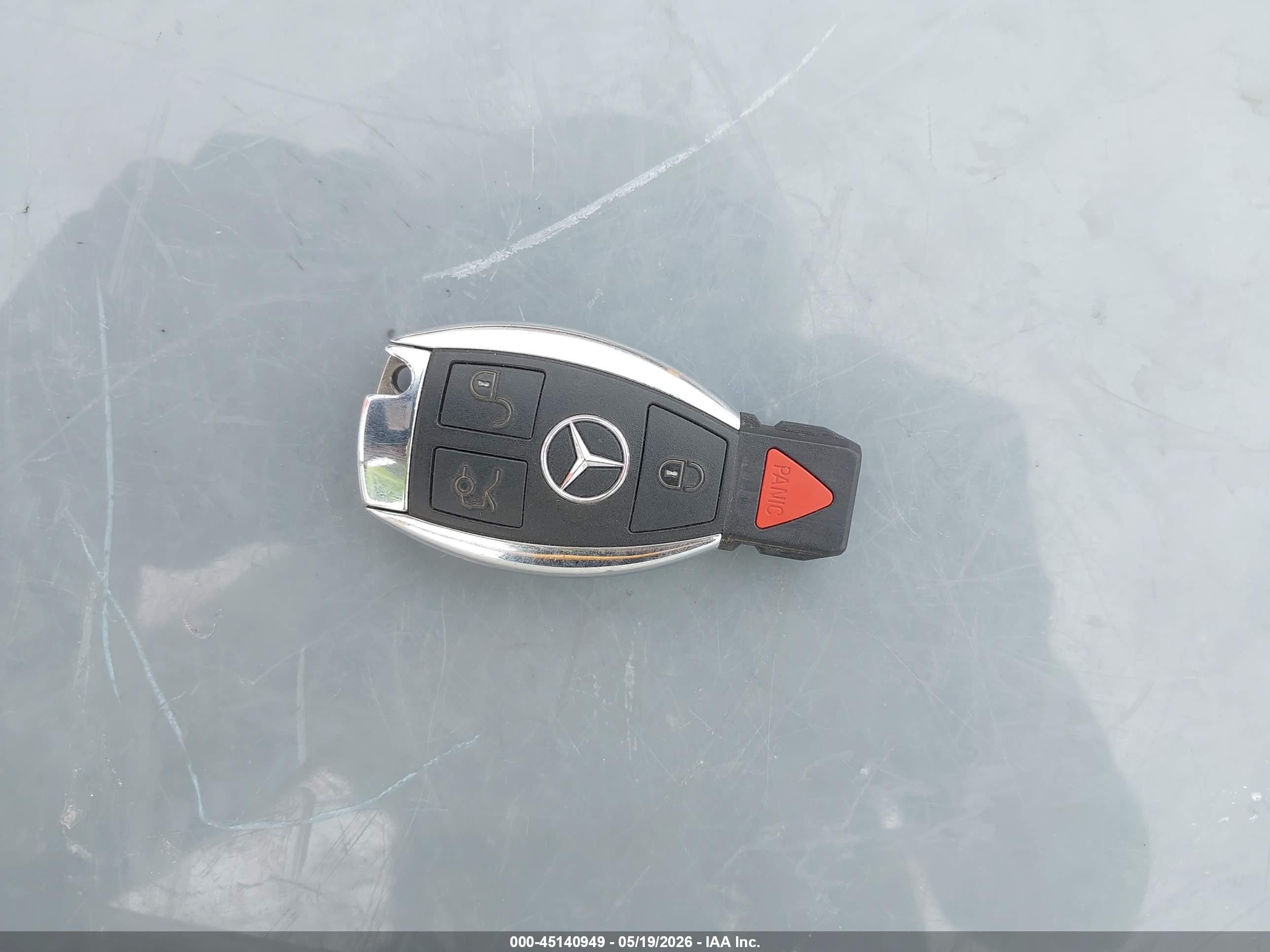 2007 Mercedes-benz Slk 280   White vin: WDBWK54F87F137497