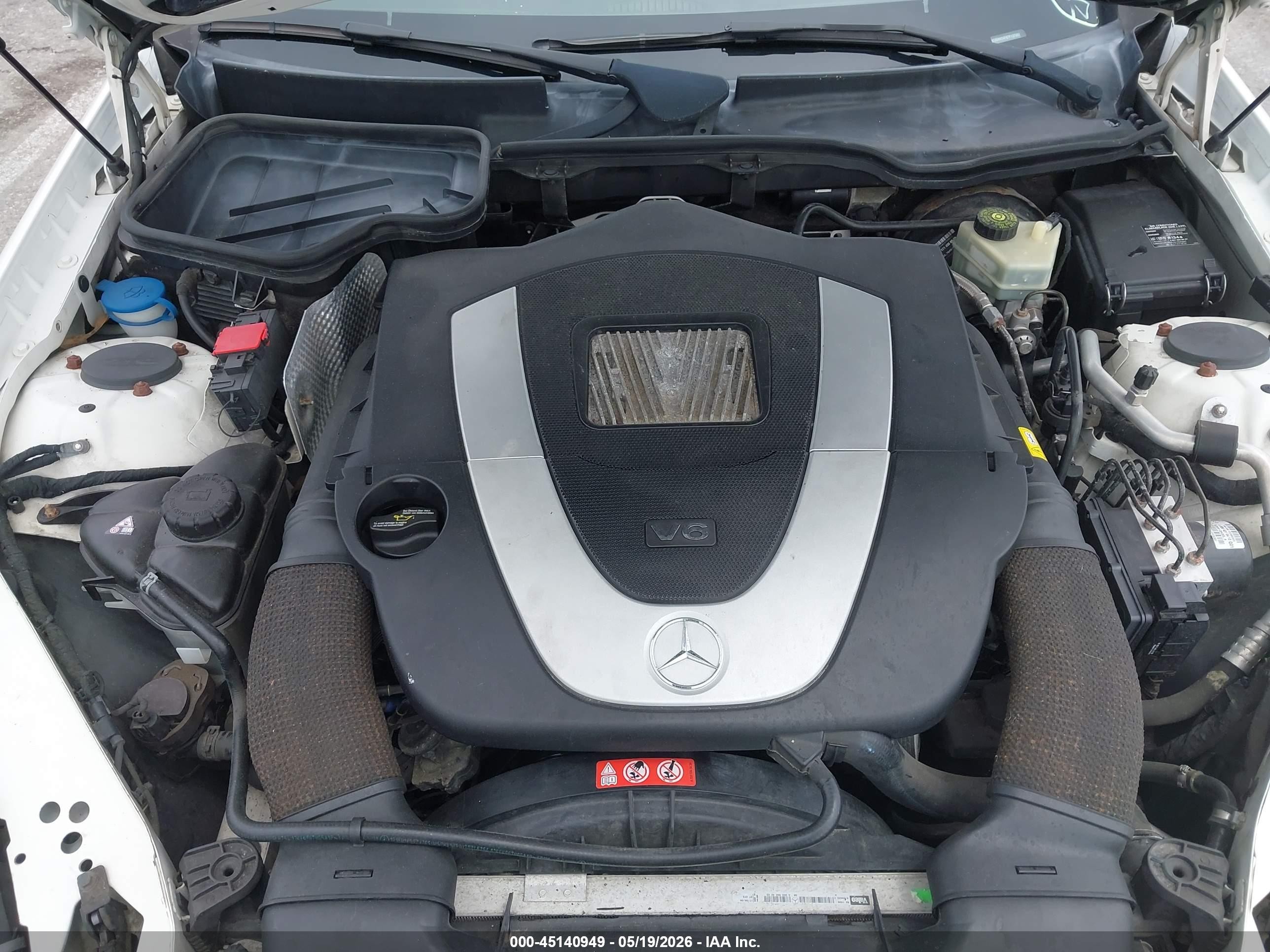 2007 Mercedes-benz Slk 280   White vin: WDBWK54F87F137497
