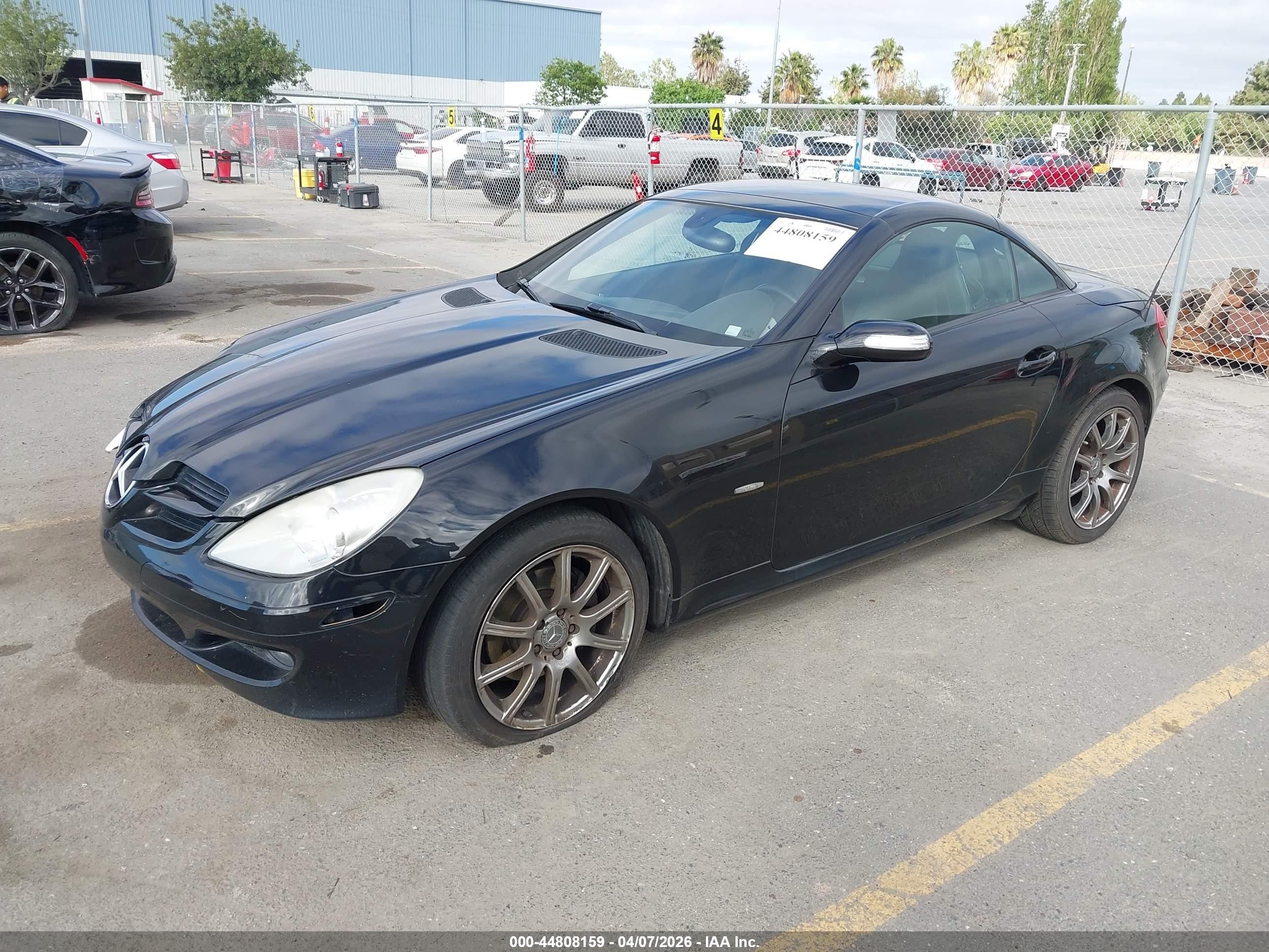 2008 Mercedes-benz Slk 280   Black vin: WDBWK54F88F186328