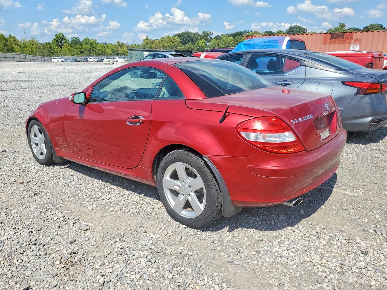 2006 Mercedes-benz Slk Red vin: WDBWK54F96F111957