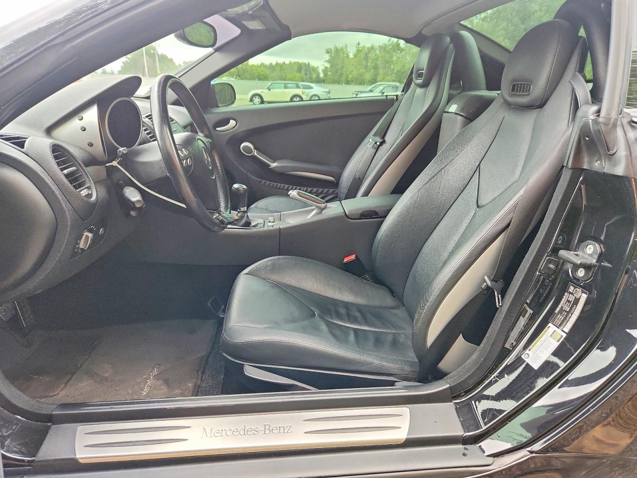 2006 Mercedes-benz Slk 280 Black vin: WDBWK54F96F126569