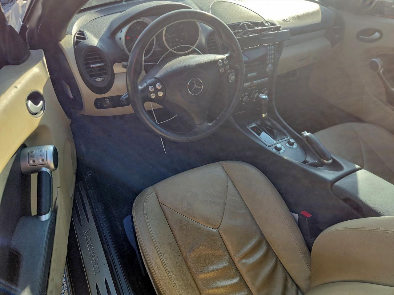 2007 Mercedes-benz Slk 280 Black vin: WDBWK54F97F154177