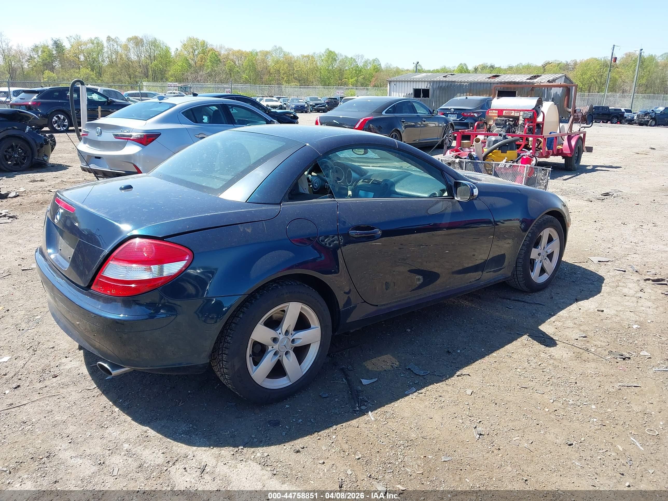 2007 Mercedes-benz Slk 280   Blue vin: WDBWK54F97F160299