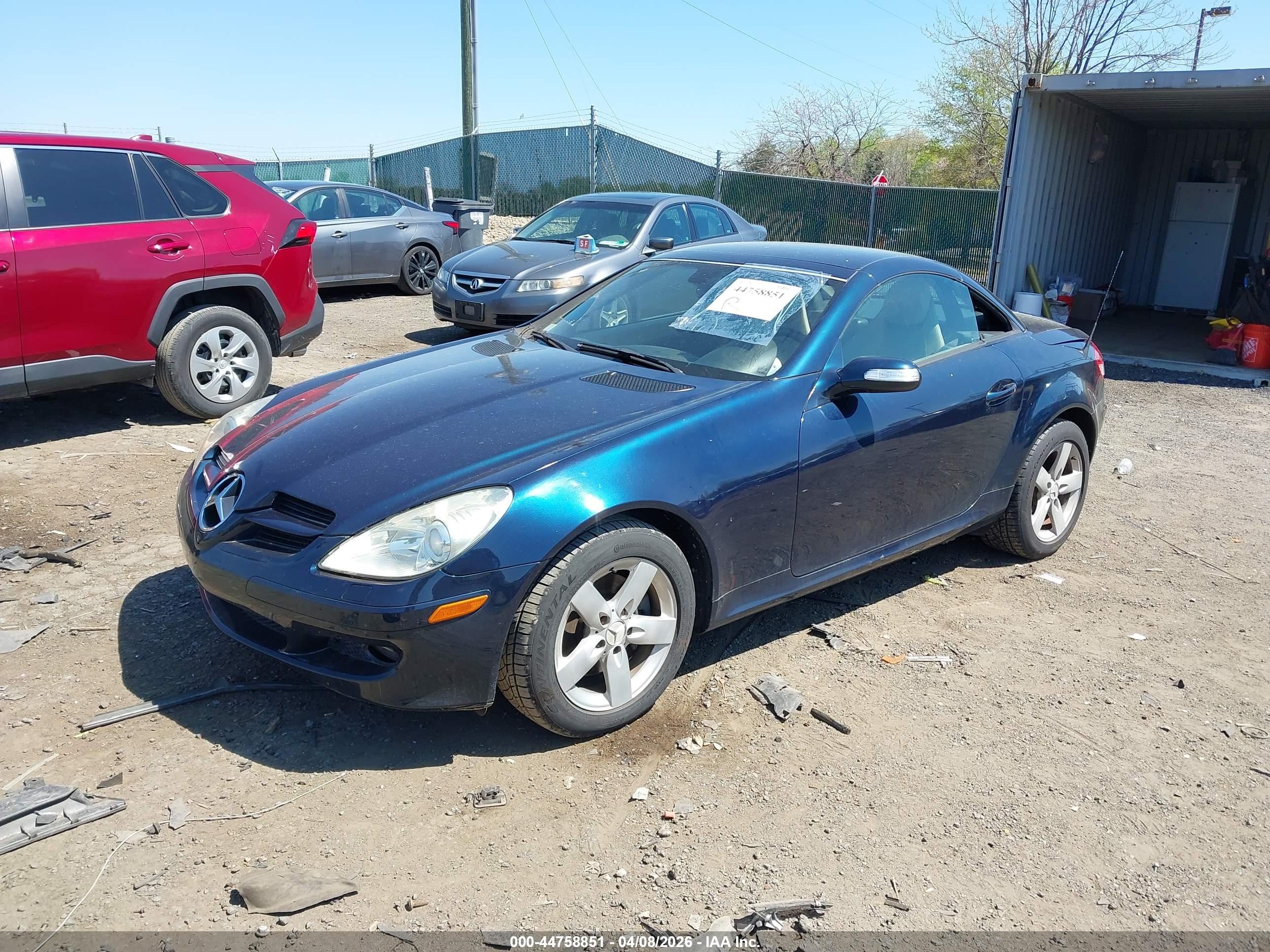 2007 Mercedes-benz Slk 280   Blue vin: WDBWK54F97F160299