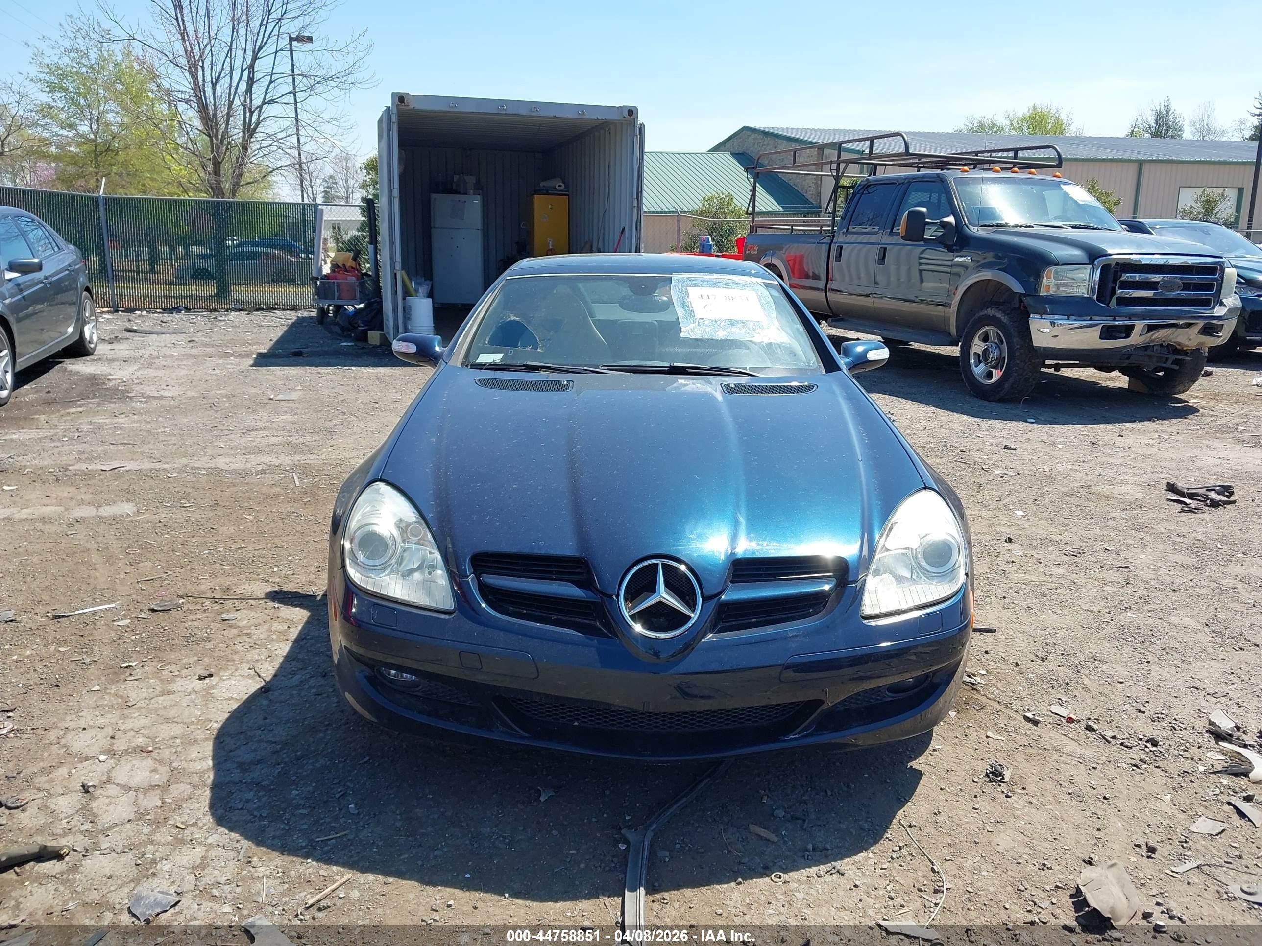 2007 Mercedes-benz Slk 280   Blue vin: WDBWK54F97F160299