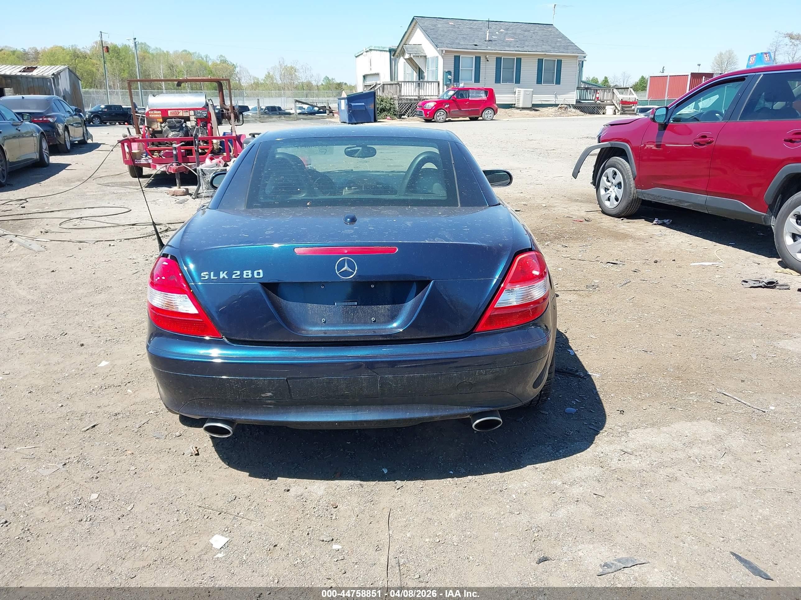 2007 Mercedes-benz Slk 280   Blue vin: WDBWK54F97F160299