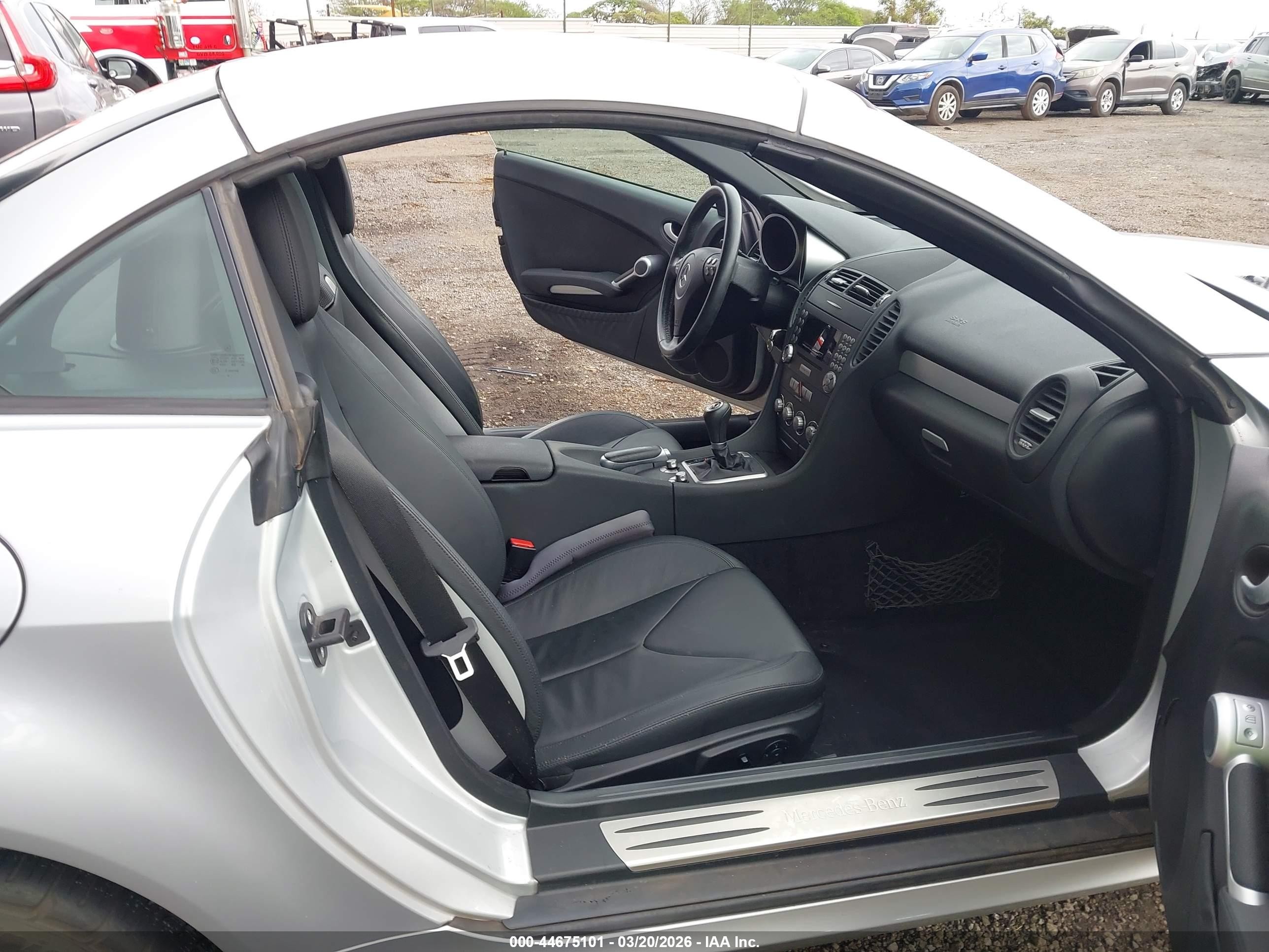 2007 Mercedes-benz Slk 280   Silver vin: WDBWK54FX7F146797
