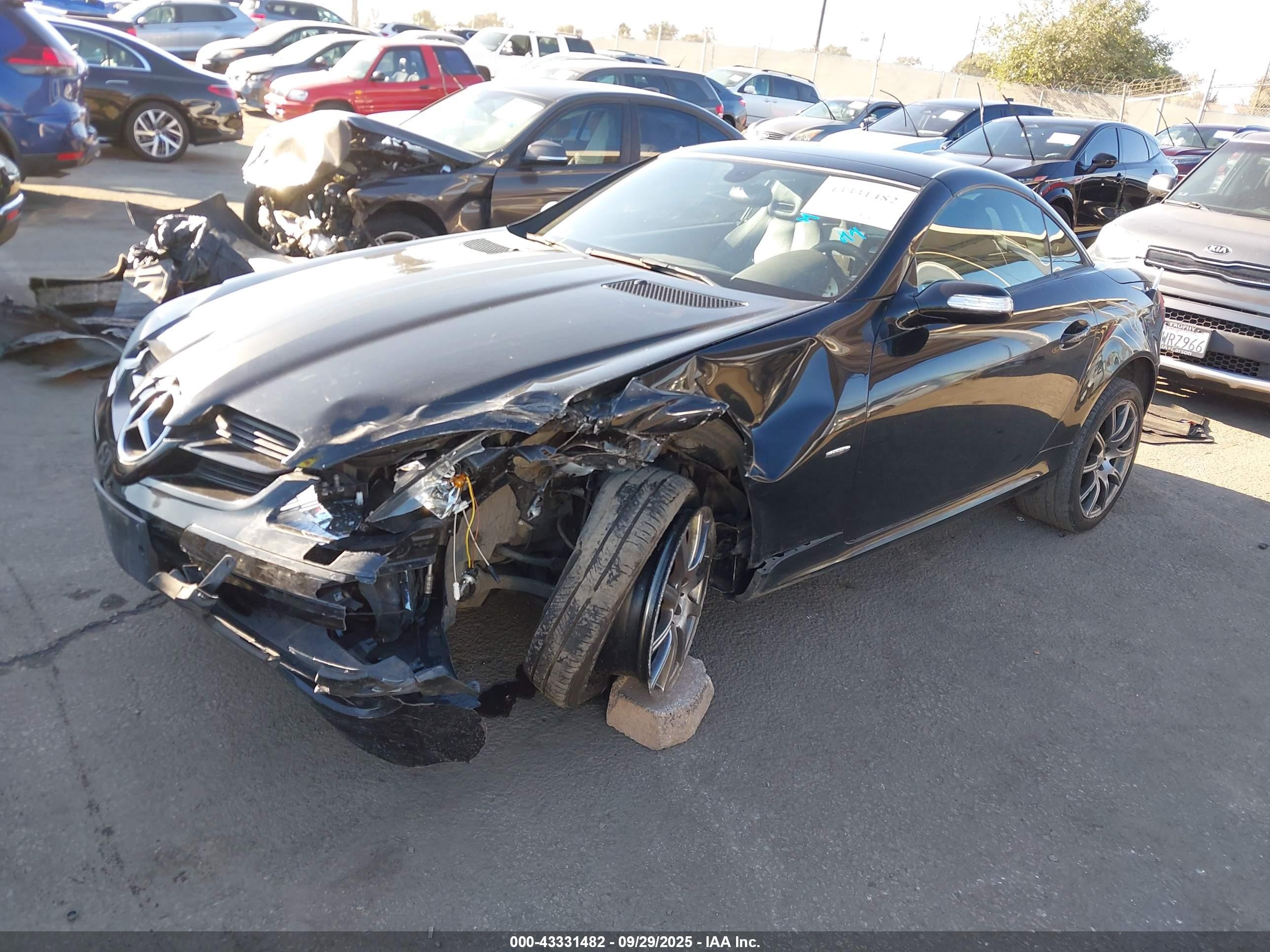 2008 Mercedes-benz Slk 280   Black vin: WDBWK54FX8F180417