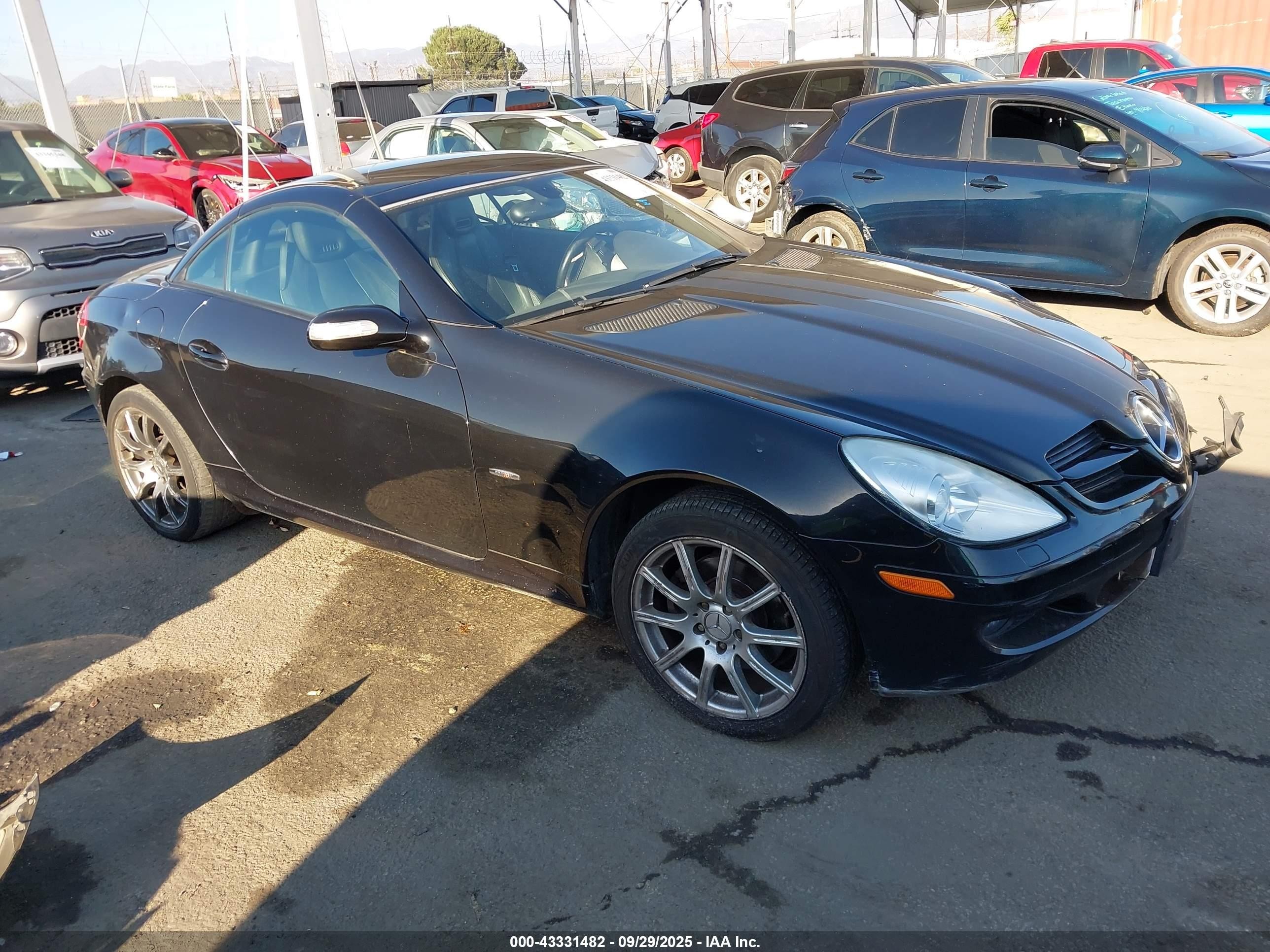 2008 Mercedes-benz Slk 280   Black vin: WDBWK54FX8F180417
