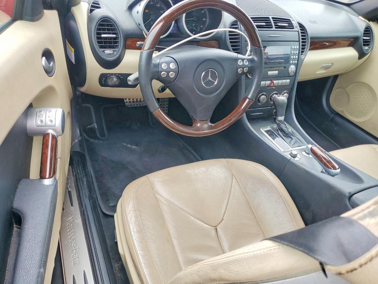 2008 Mercedes-benz Slk 280 Red vin: WDBWK54FX8F187500