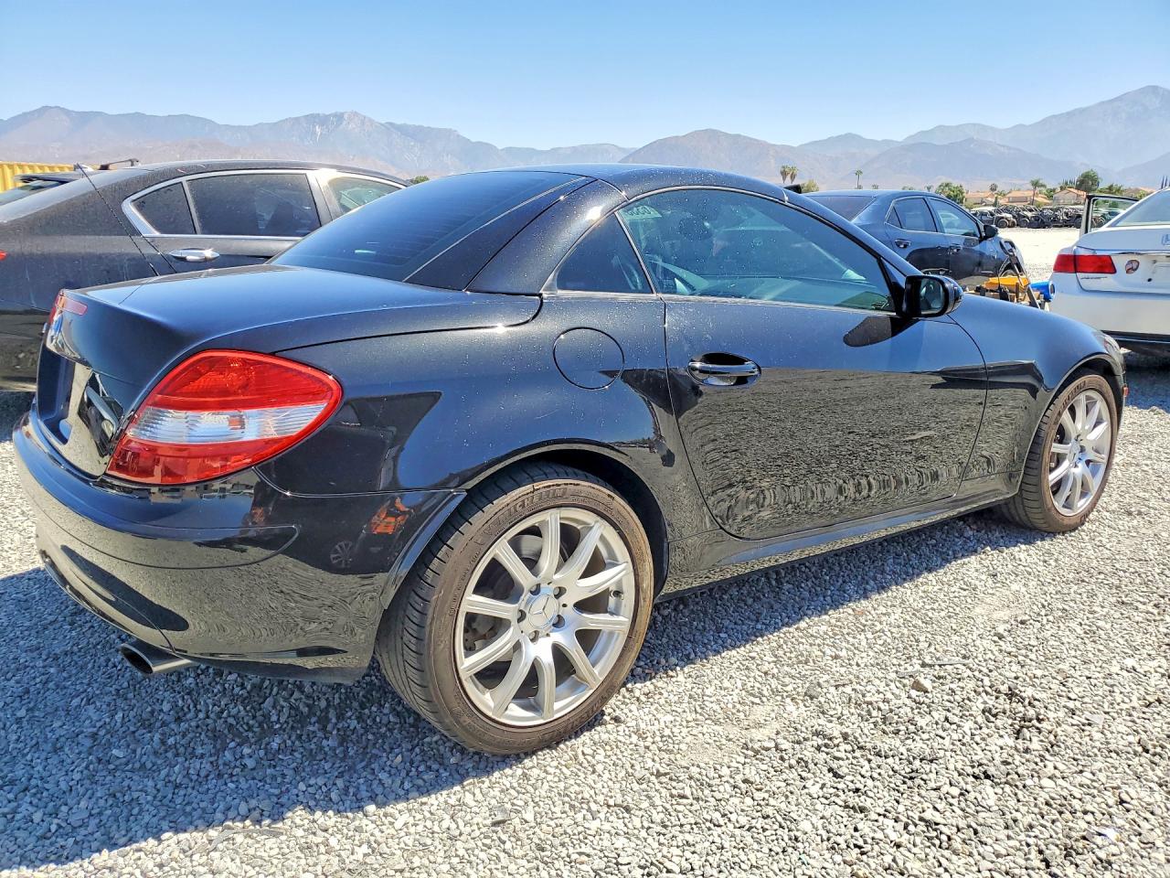 2005 Mercedes-benz Slk 350 Black vin: WDBWK56F05F049554