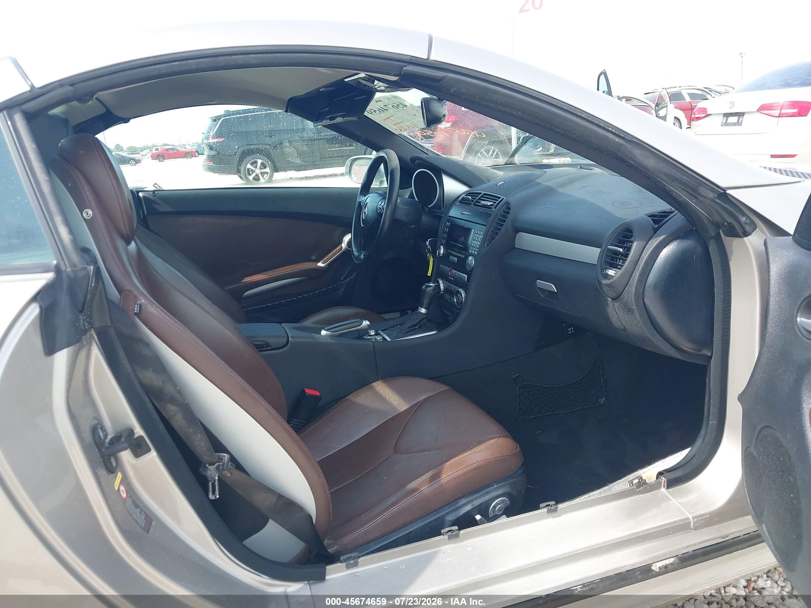 2005 Mercedes-benz Slk 350   Серый vin: WDBWK56F15F039549