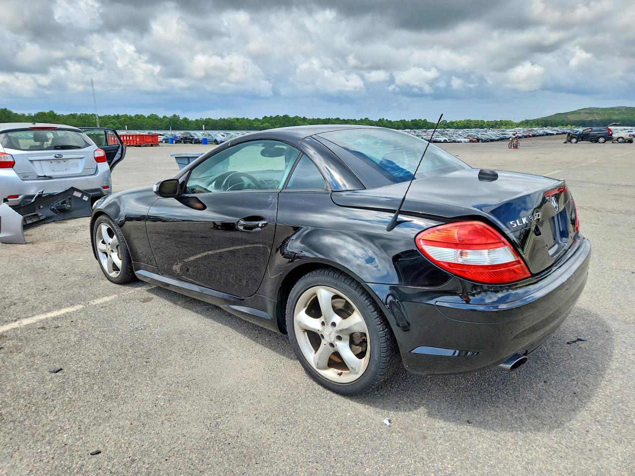 2005 Mercedes-benz Slk 350 Black vin: WDBWK56F15F053869