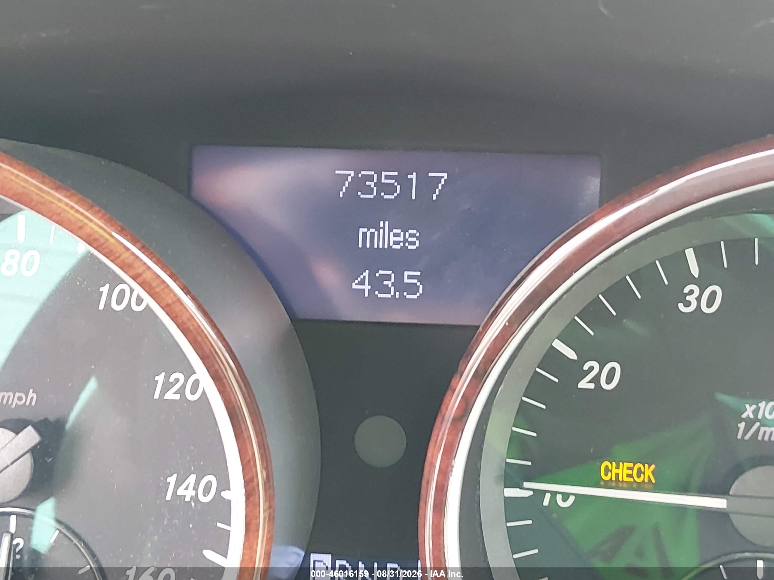 2005 Mercedes-benz Slk 350   Red vin: WDBWK56F25F053055