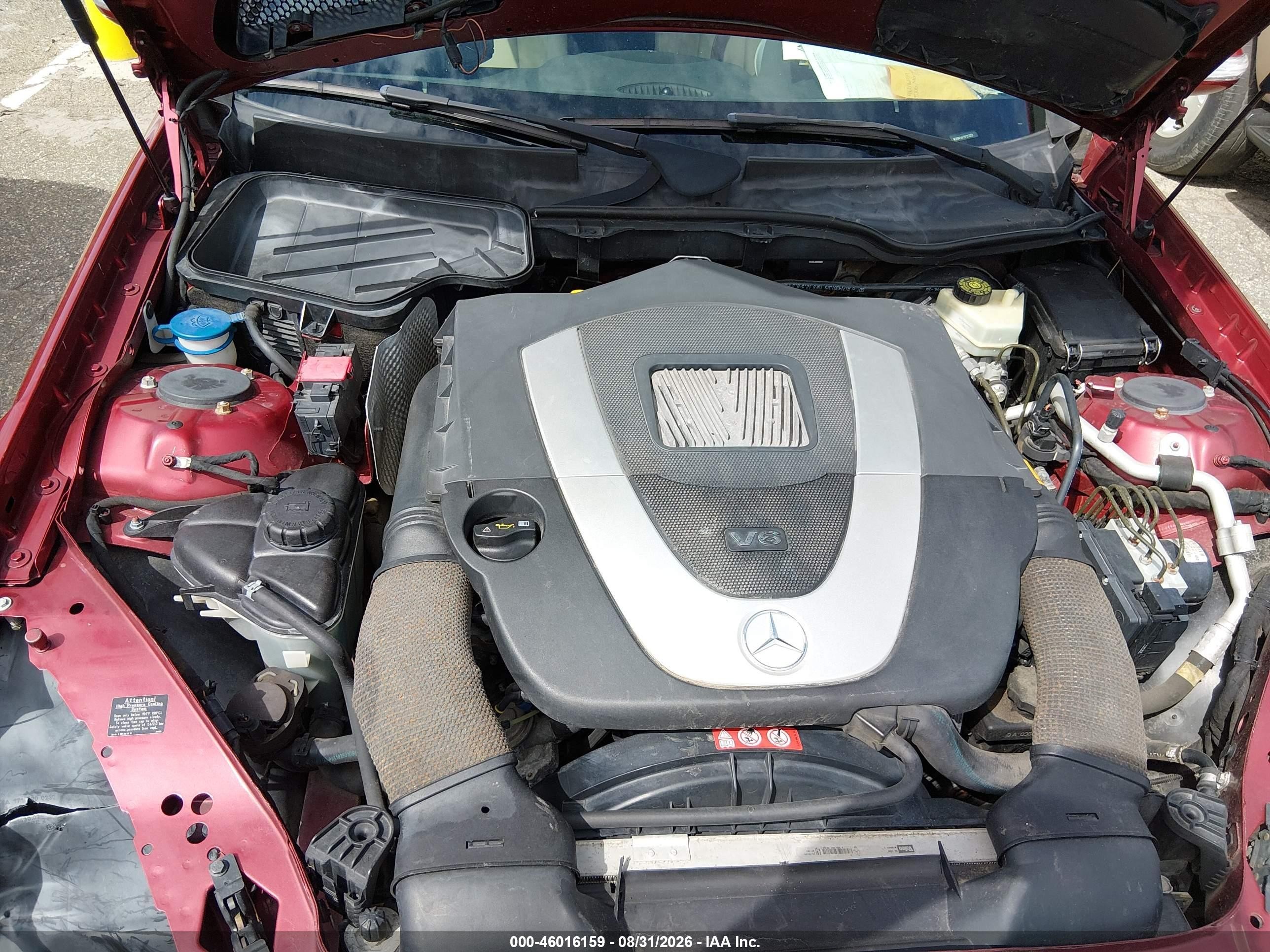 2005 Mercedes-benz Slk 350   Red vin: WDBWK56F25F053055
