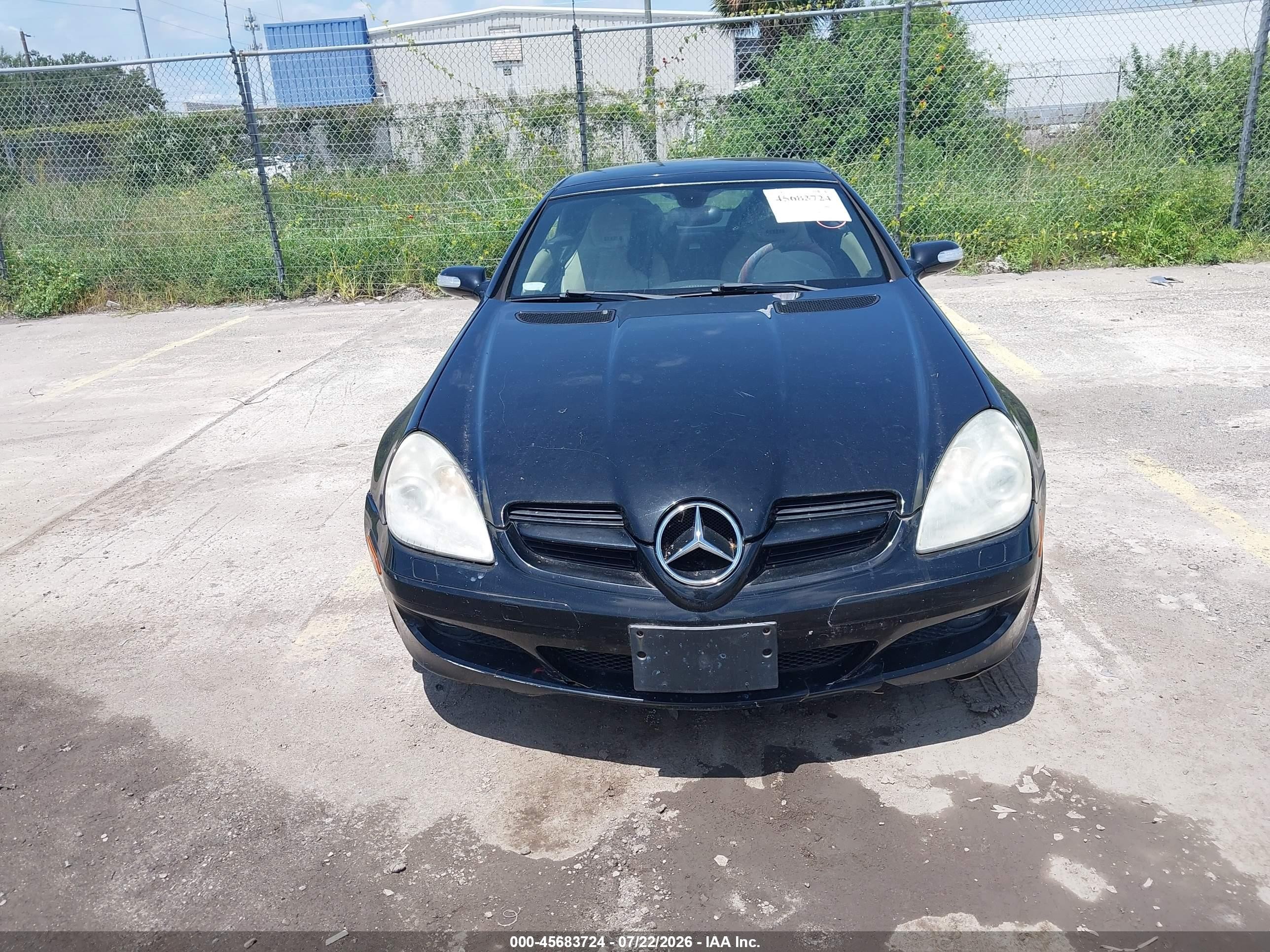 2006 Mercedes-benz Slk 350   Black vin: WDBWK56F26F099339