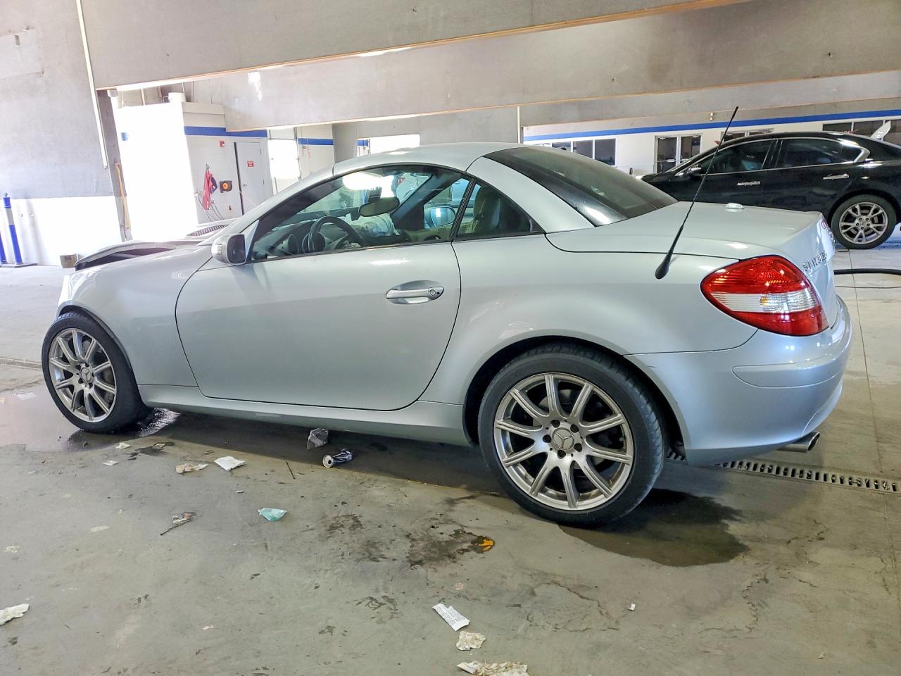 2007 Mercedes-benz Slk 350 Silver vin: WDBWK56F27F148251