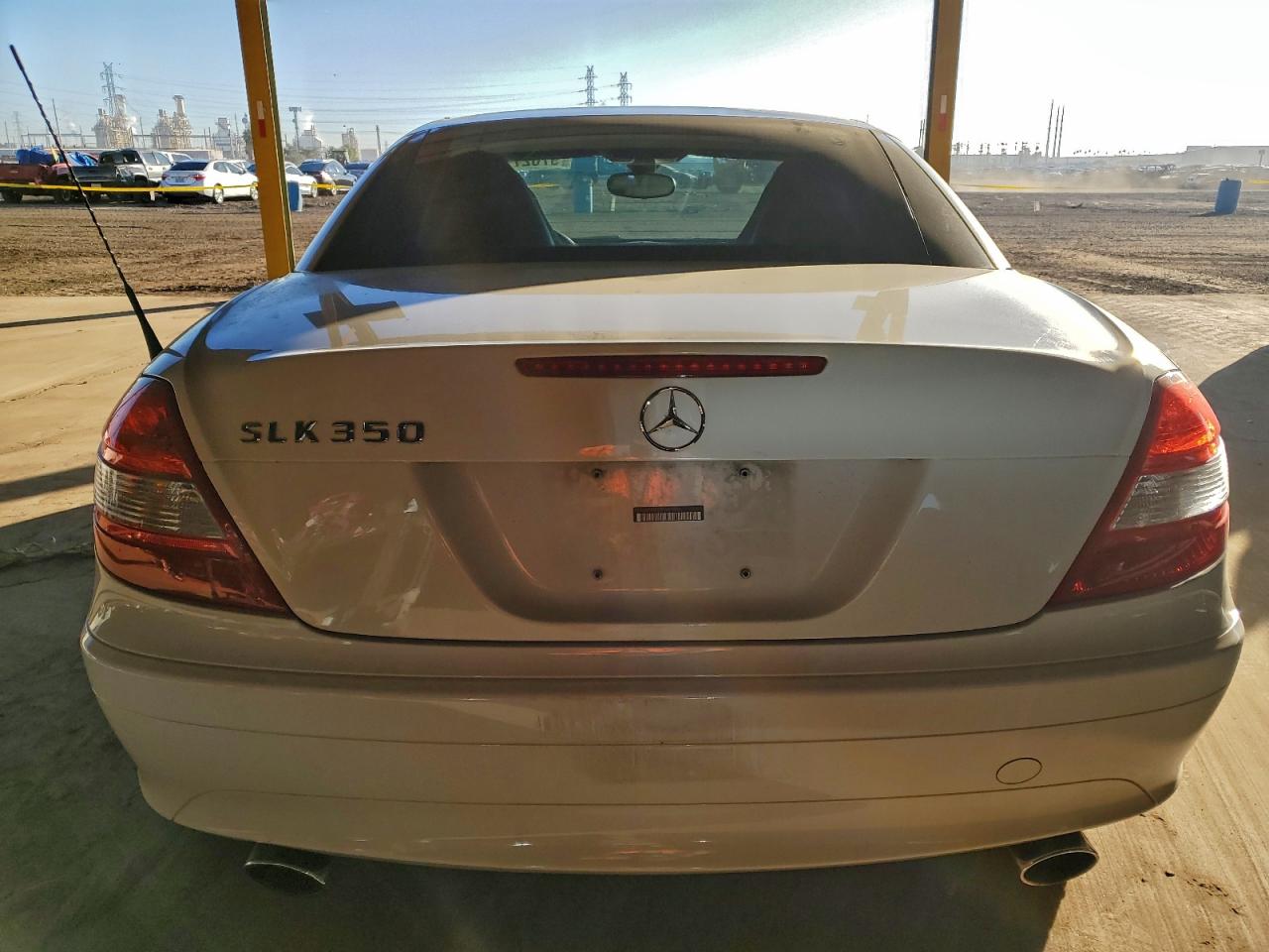 2007 Mercedes-benz Slk 350 White vin: WDBWK56F27F161596