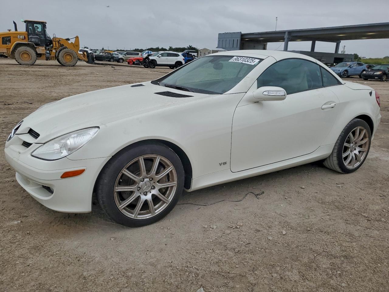2007 Mercedes-benz Slk 350 White vin: WDBWK56F27F167947
