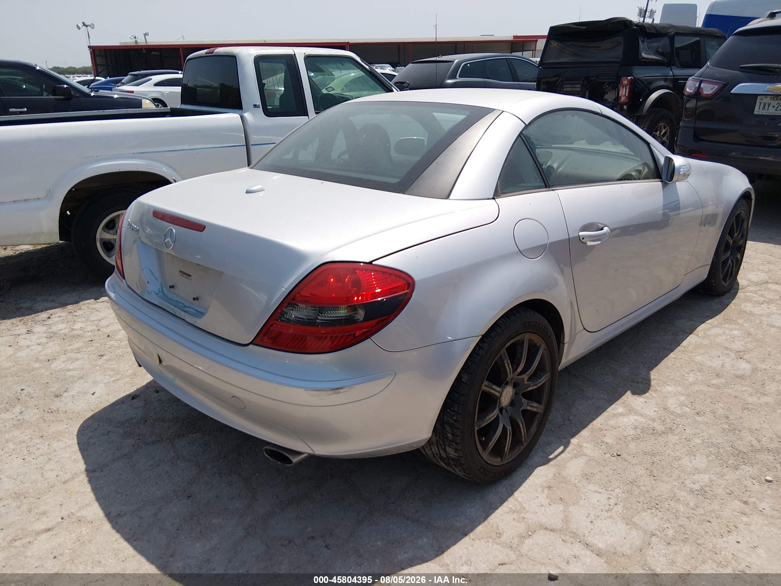 2008 Mercedes-benz Slk 350   Silver vin: WDBWK56F28F179467