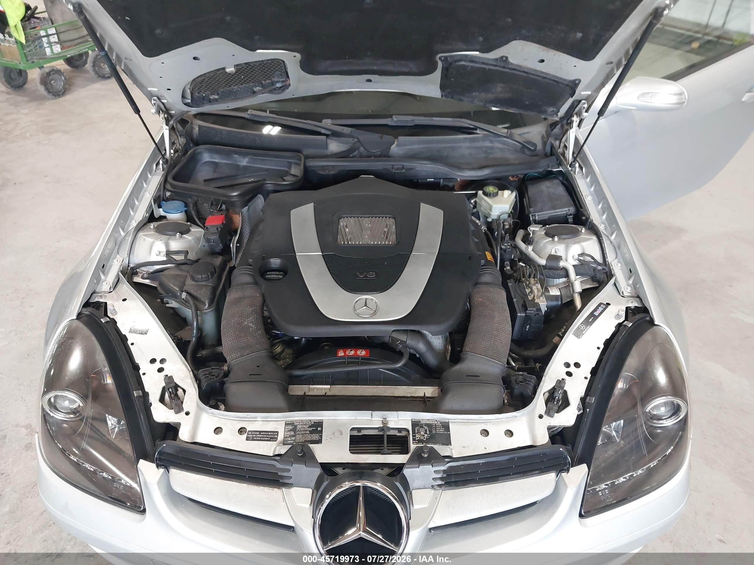 2005 Mercedes-benz Slk 350 Silver vin: WDBWK56F35F023191