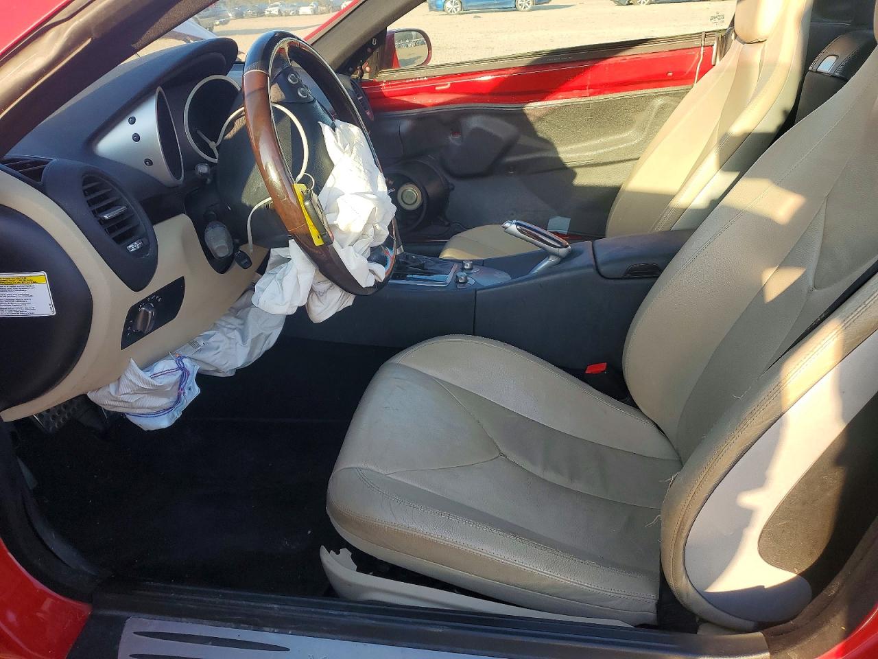 2006 Mercedes-benz 350 Red vin: WDBWK56F36F093355