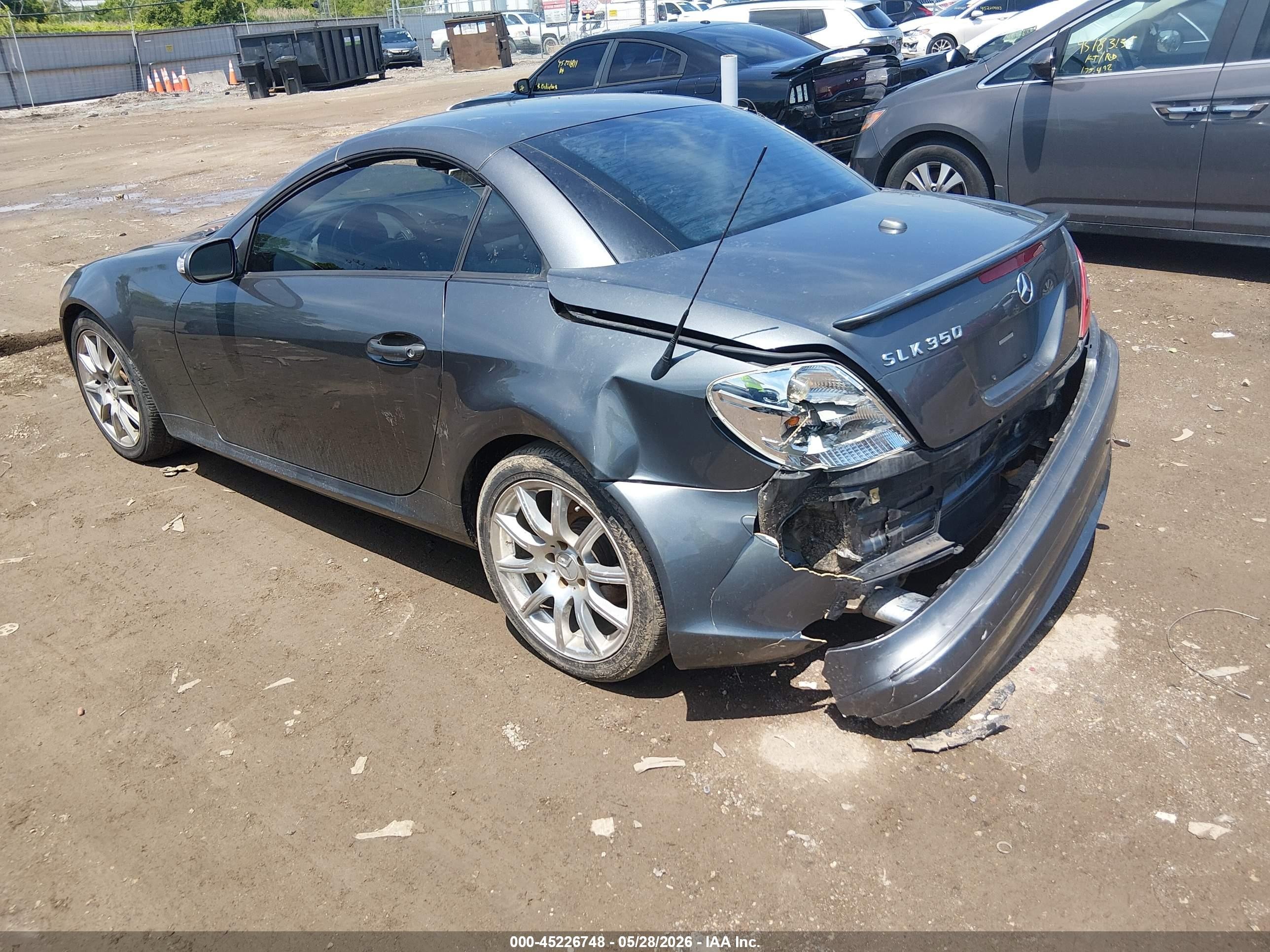 2006 Mercedes-benz Slk 350   Gray vin: WDBWK56F36F124992