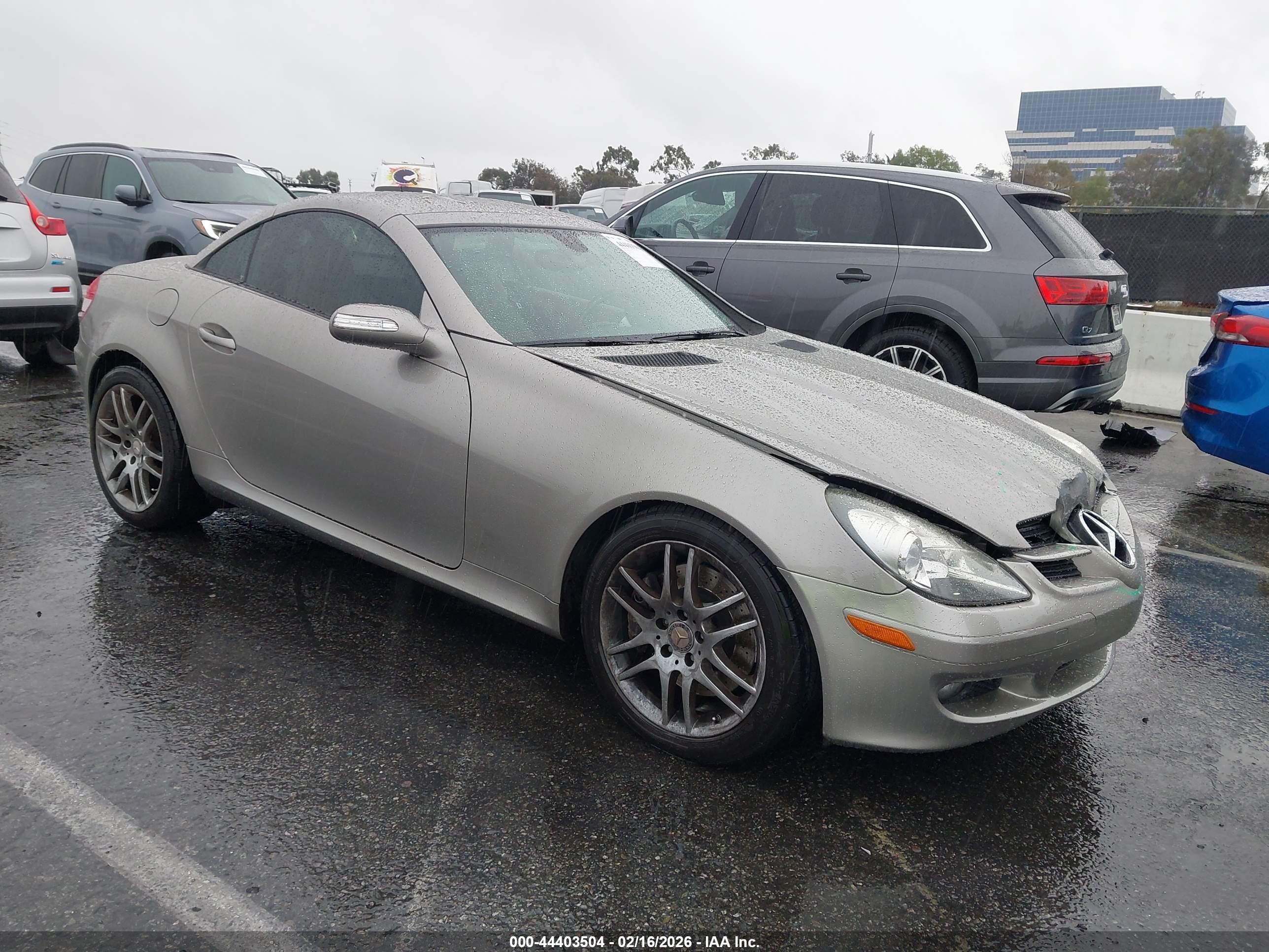 2008 Mercedes-benz Slk 350   Gray vin: WDBWK56F38F181437
