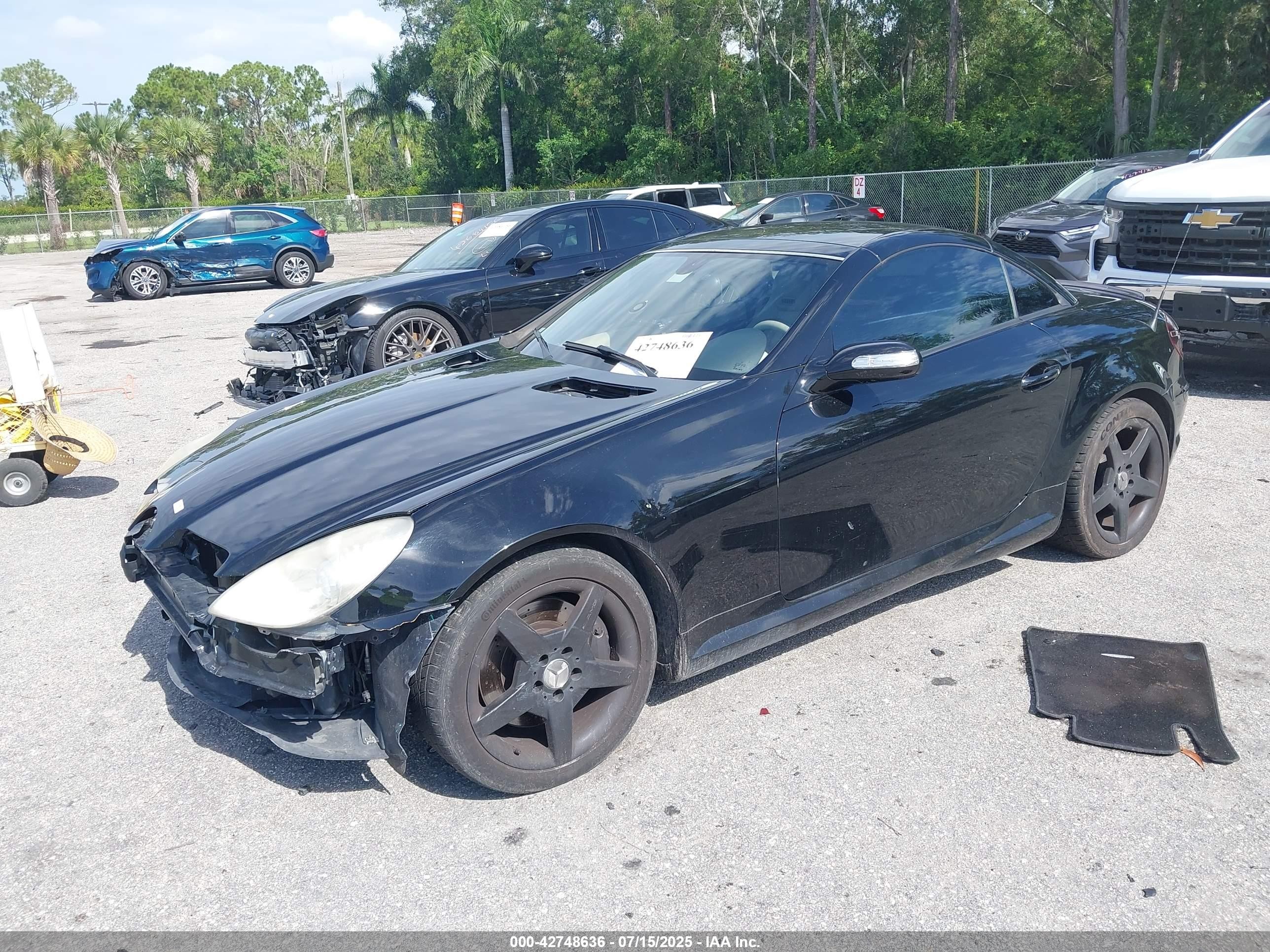 2008 Mercedes-benz Slk 350   Black vin: WDBWK56F38F186671