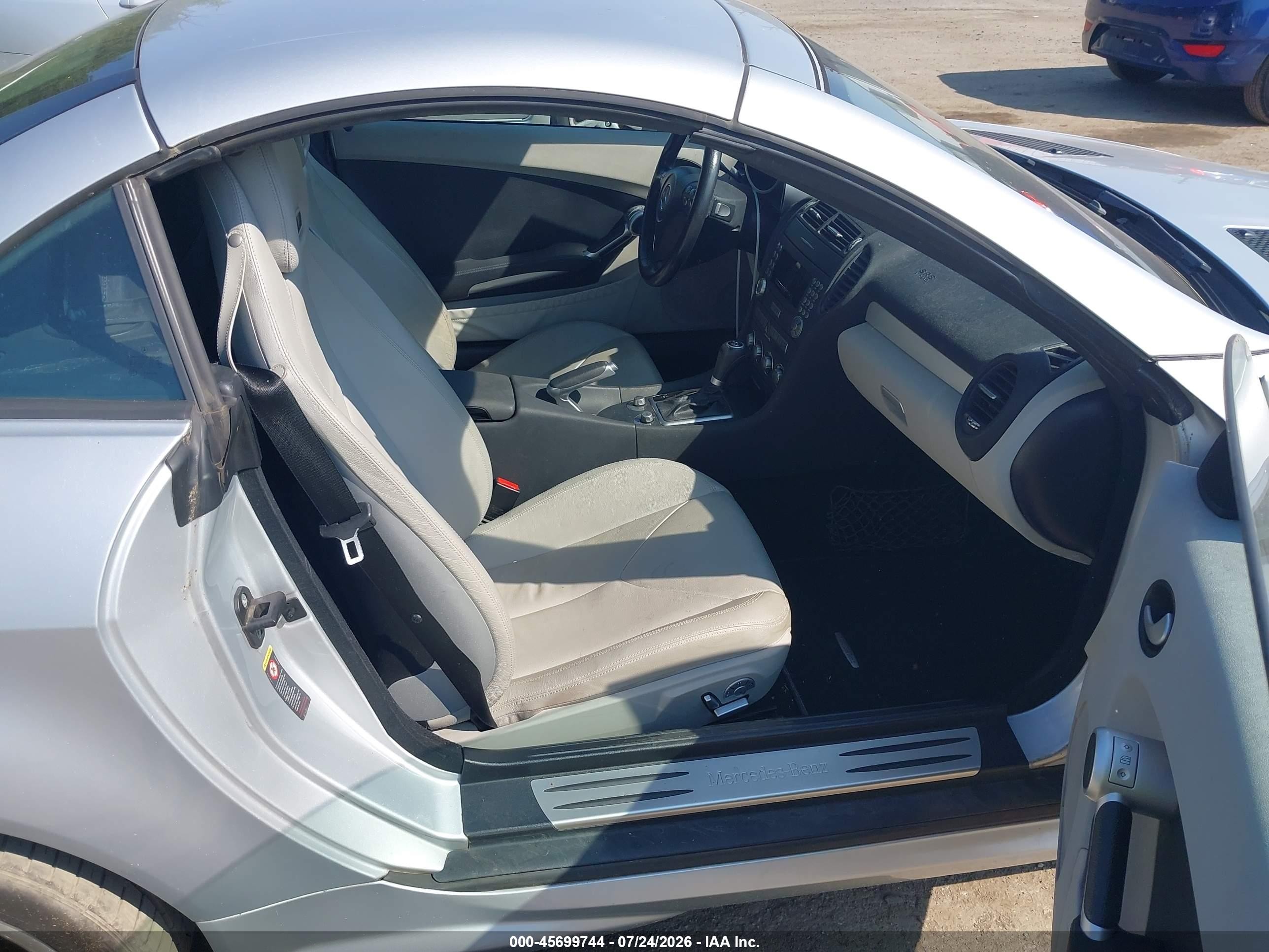 2006 Mercedes-benz Slk 350 Silver vin: WDBWK56F46F084535
