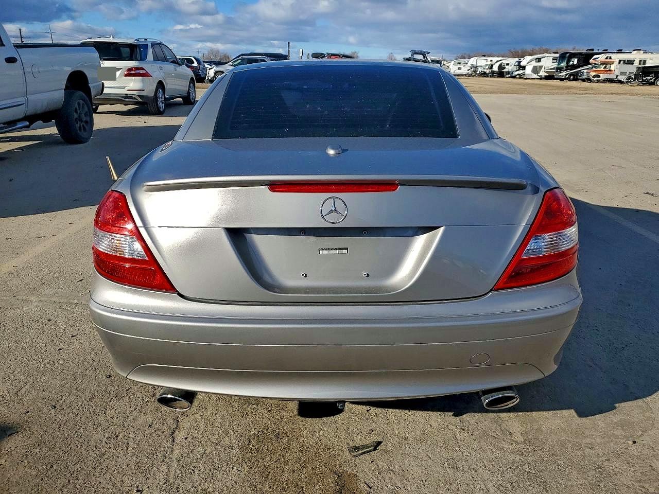 2007 Mercedes-benz Slk 350 Silver vin: WDBWK56F47F139048