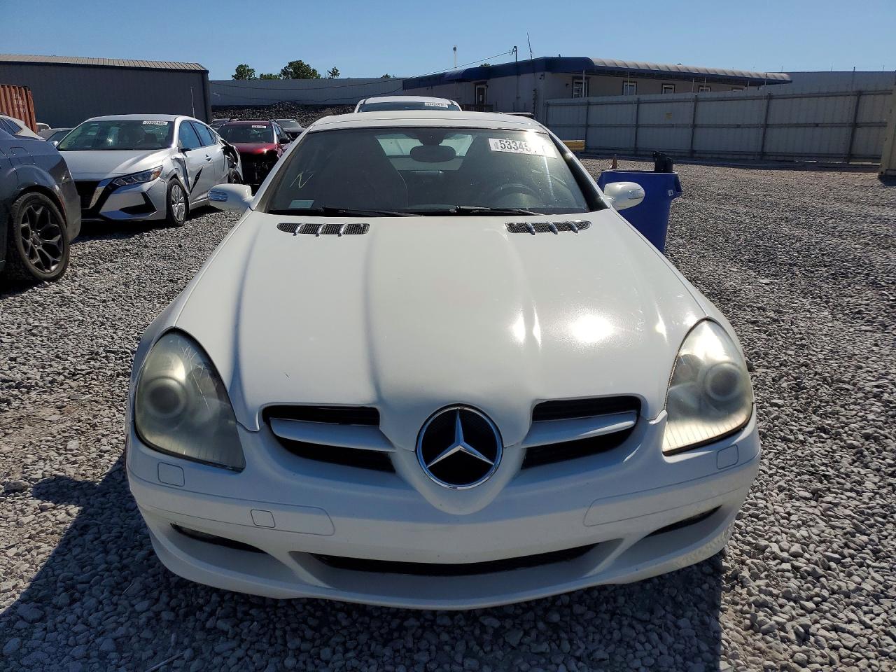 2005 Mercedes-benz Slk 350 White vin: WDBWK56F55F037304