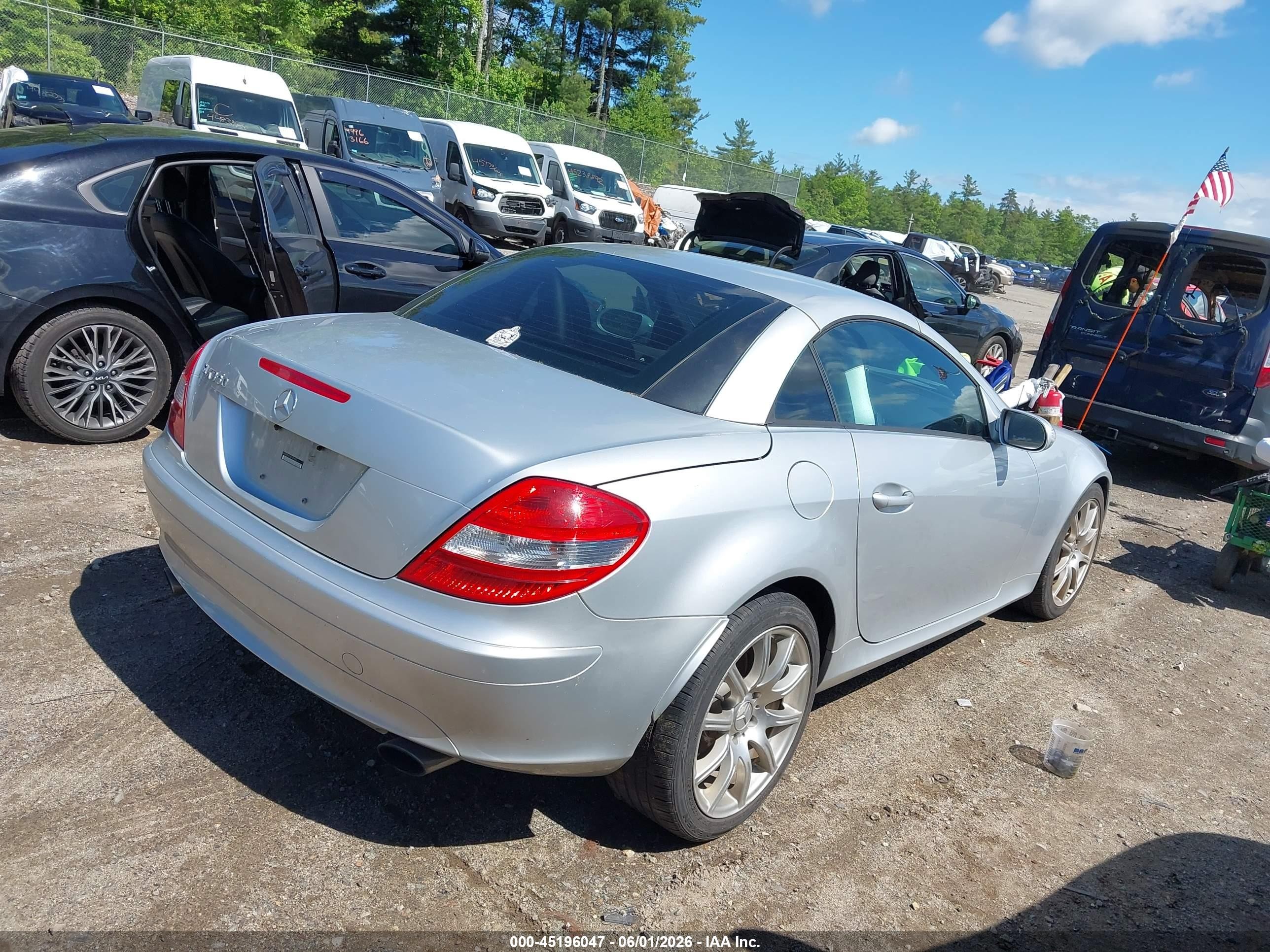 2005 Mercedes-benz Slk 350 Silver vin: WDBWK56F55F049890