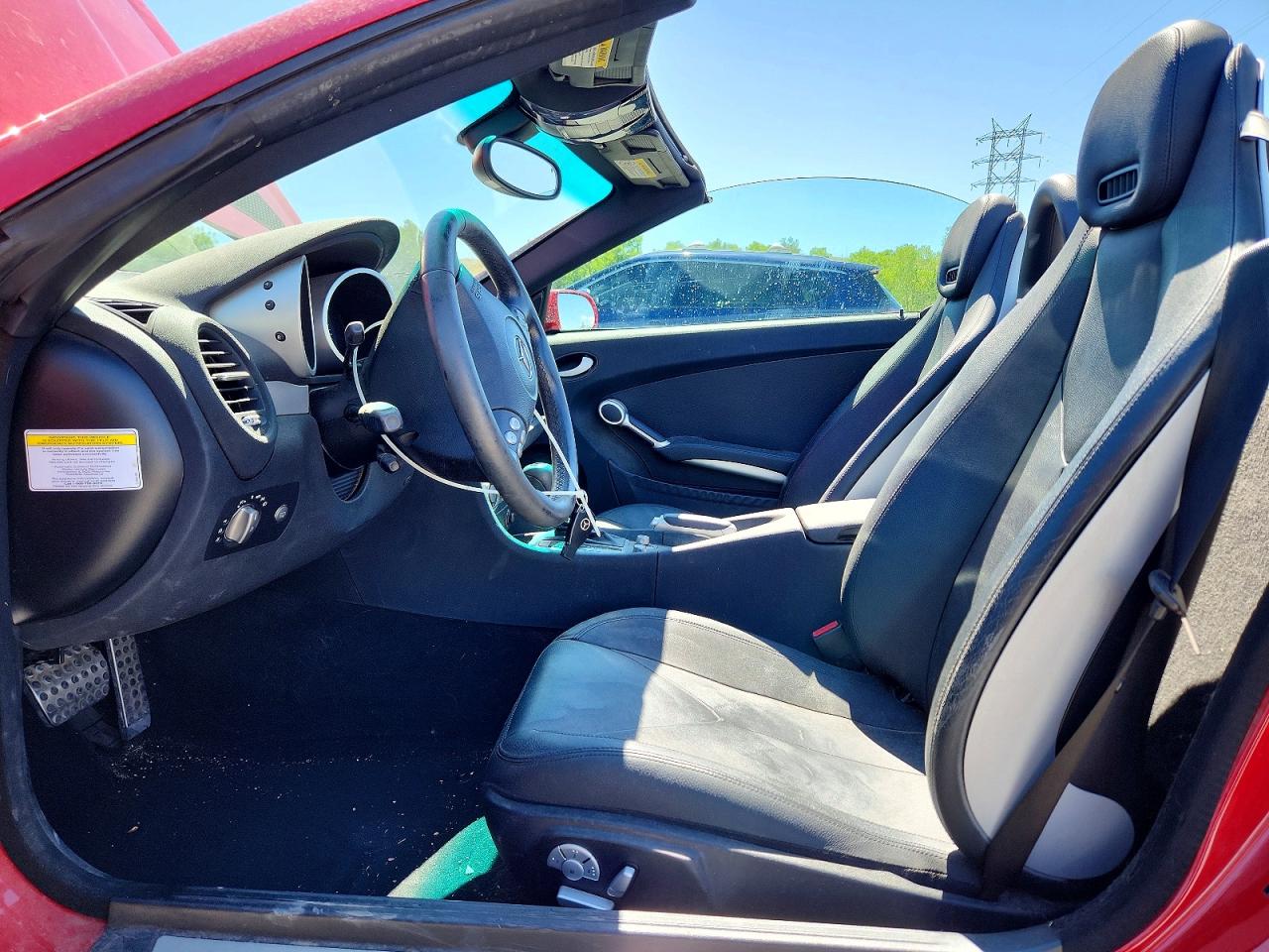 2005 Mercedes-benz Slk 350 Red vin: WDBWK56F55F070352