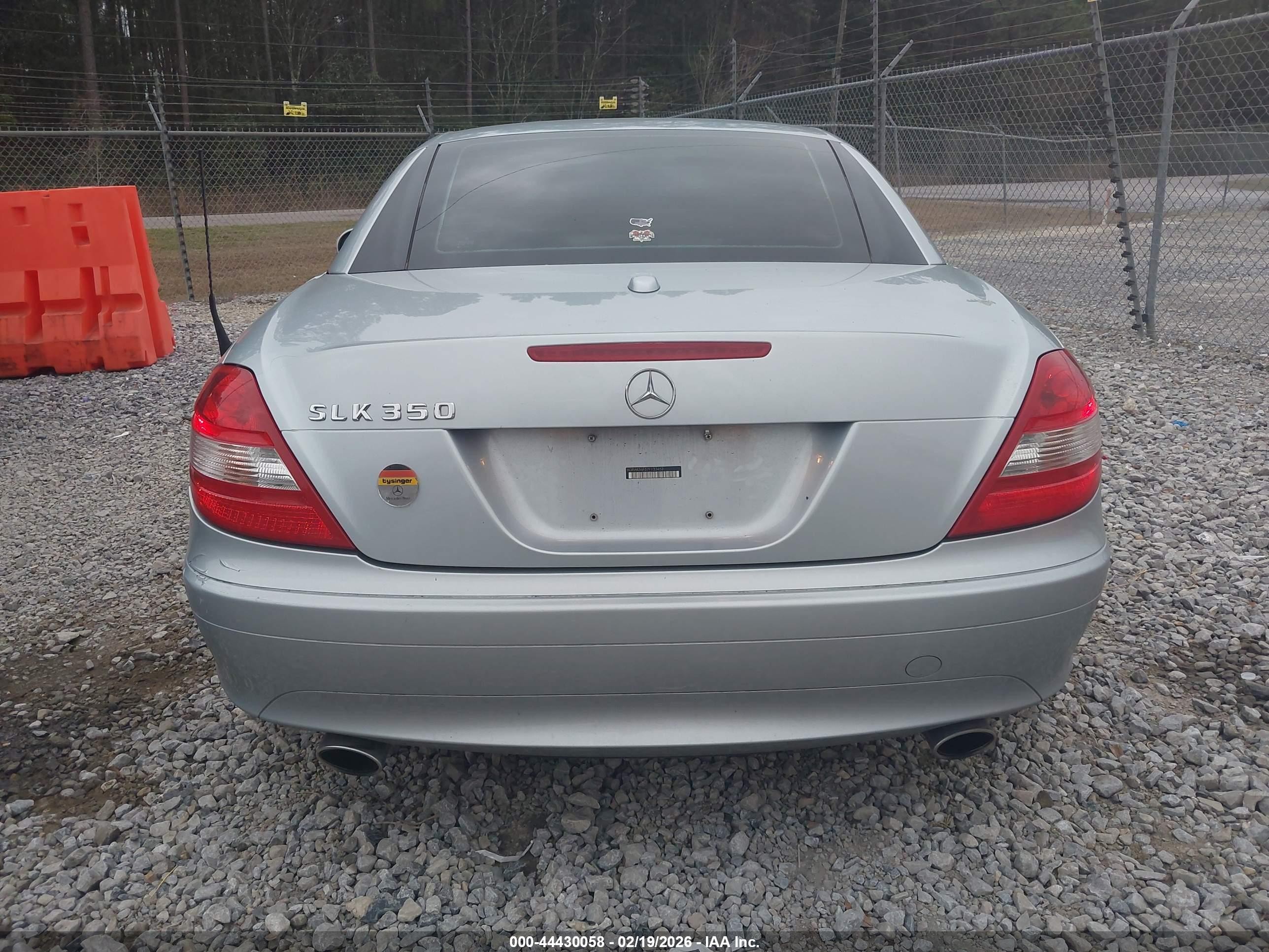 2007 Mercedes-benz Slk 350   Light Blue vin: WDBWK56F57F133453