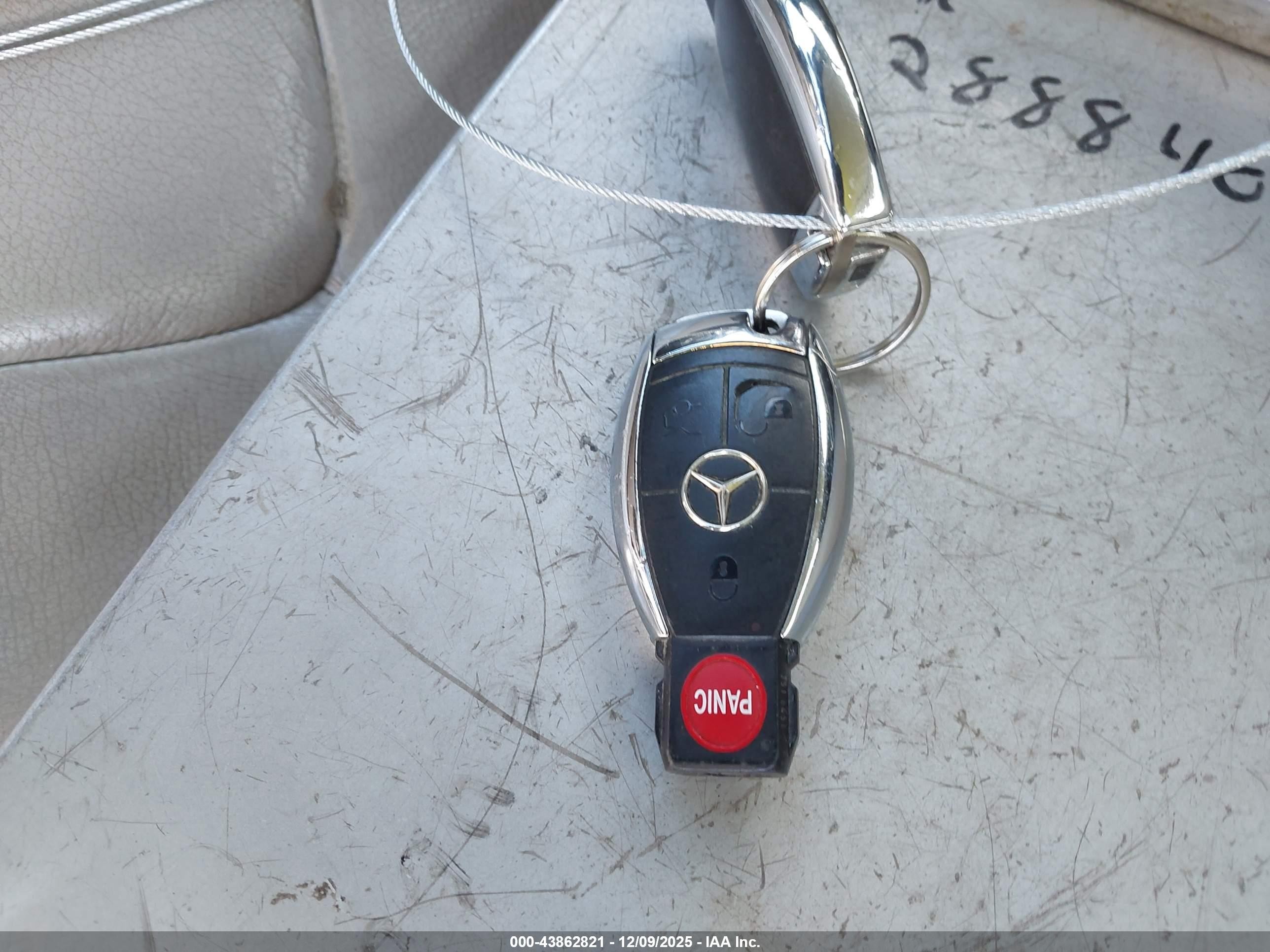 2007 Mercedes-benz Slk 350   Silver vin: WDBWK56F57F152648