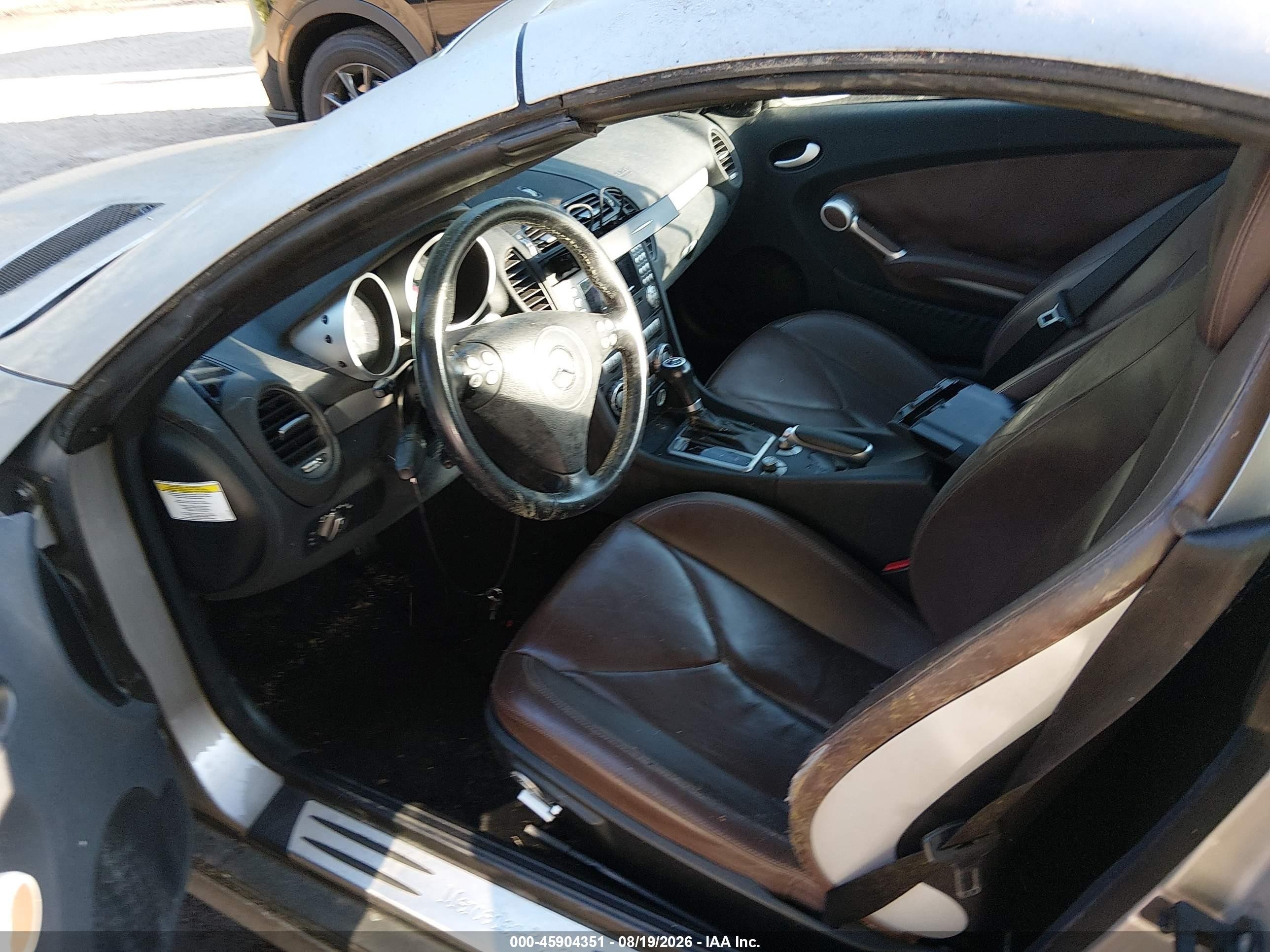 2005 Mercedes-benz Slk 350   Silver vin: WDBWK56F65F028658