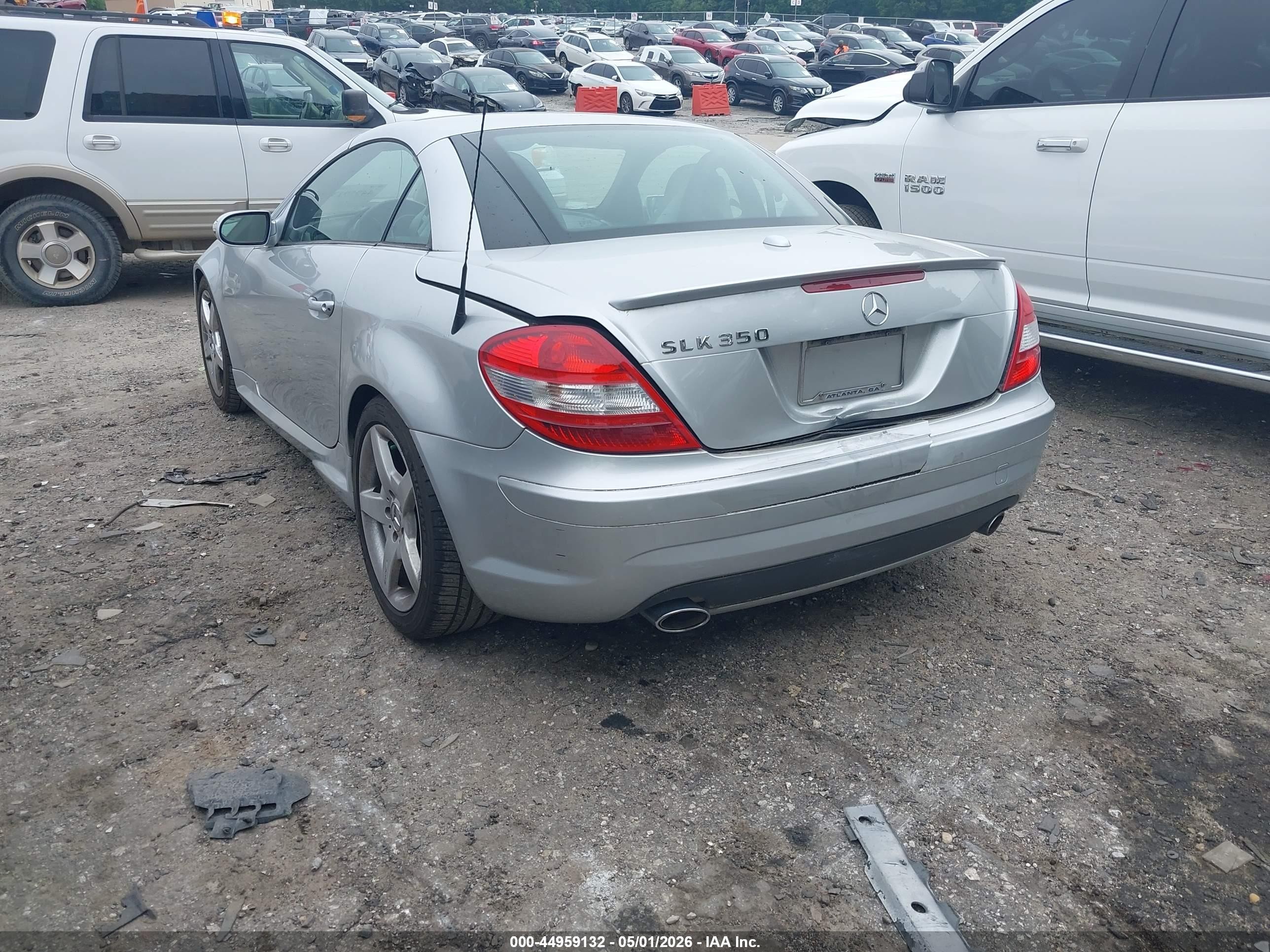 2007 Mercedes-benz Slk 350   Silver vin: WDBWK56F67F168891