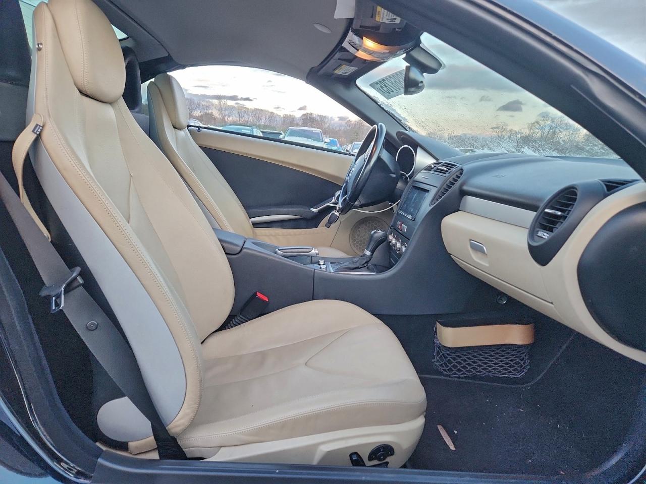 2007 Mercedes-benz Slk 350 Black vin: WDBWK56F77F143658