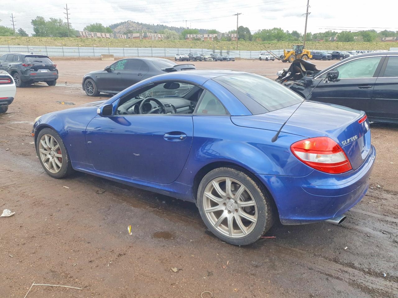 2005 Mercedes-benz Slk 350 Blue vin: WDBWK56F85F025308